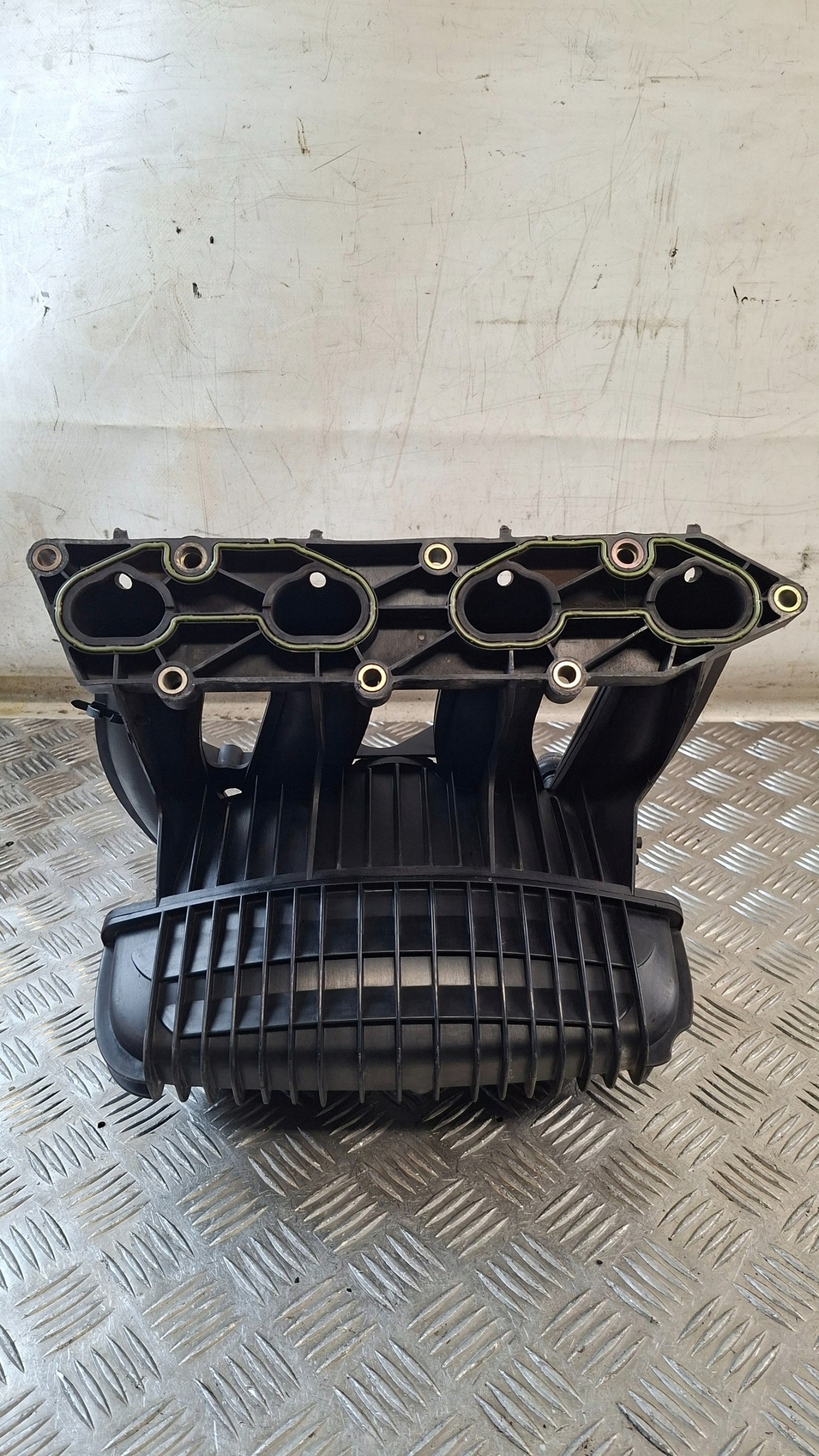 sací potrubí MERCEDES W203 1.8K