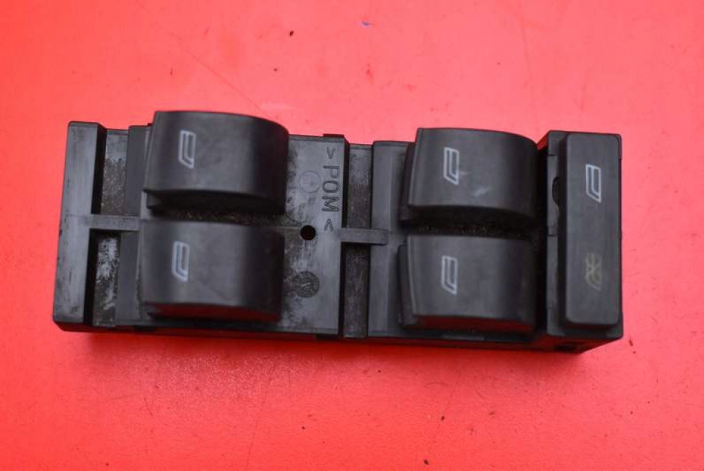 control panel of the window EU 4B0959851 AUDI A6 C5 sedan 97-01