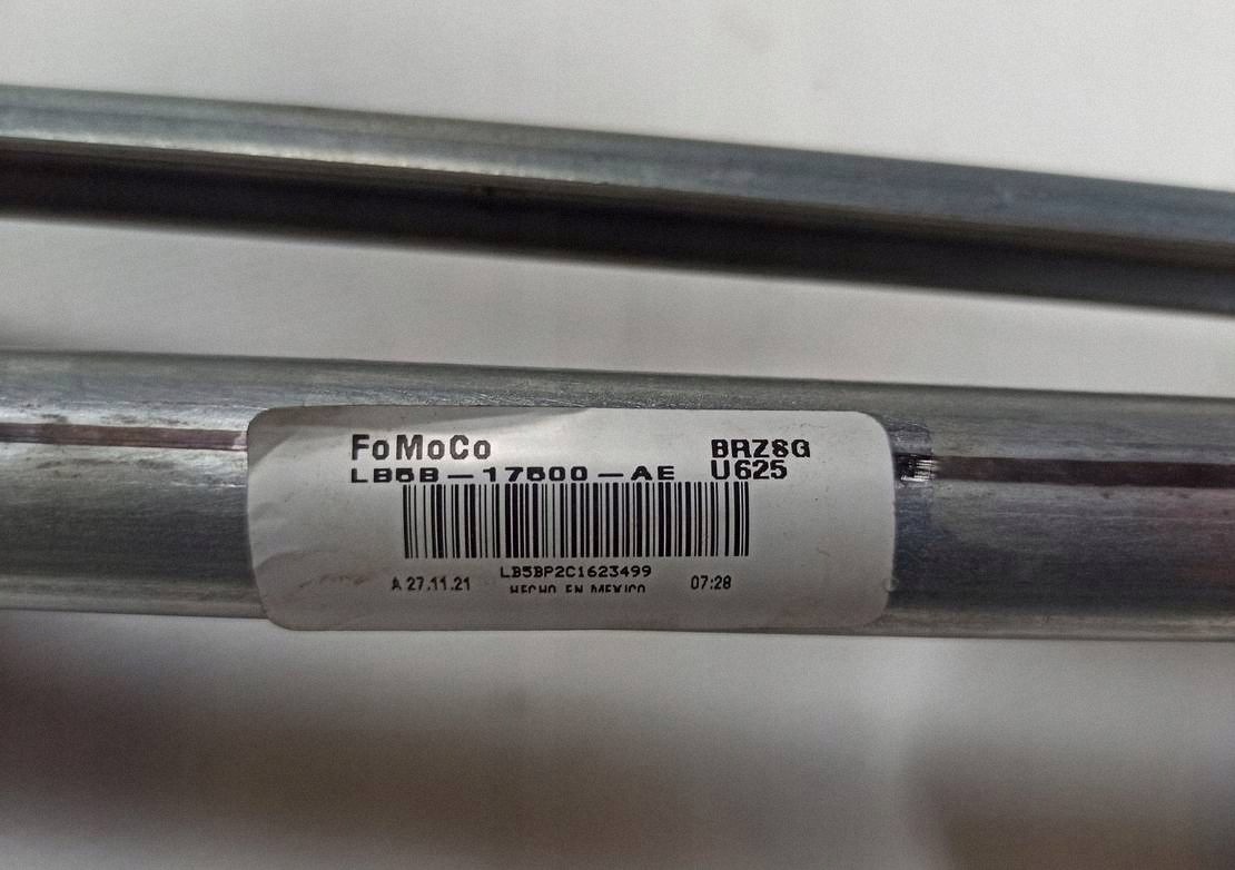 mécanisme moteur lave glaces avant Ford Explorer VI 2020