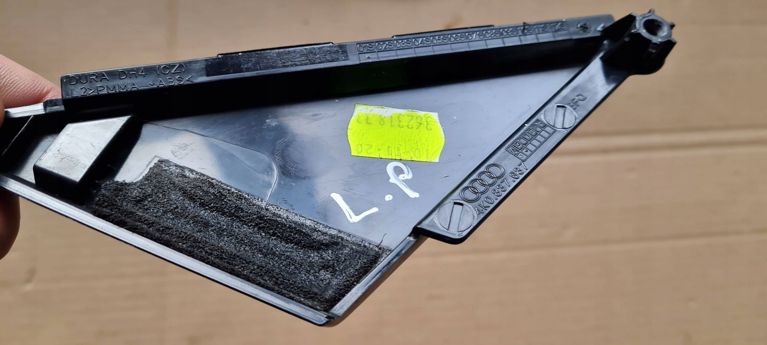 A6 C8 4K corner spoiler door left front TROJKAT 4K0837637