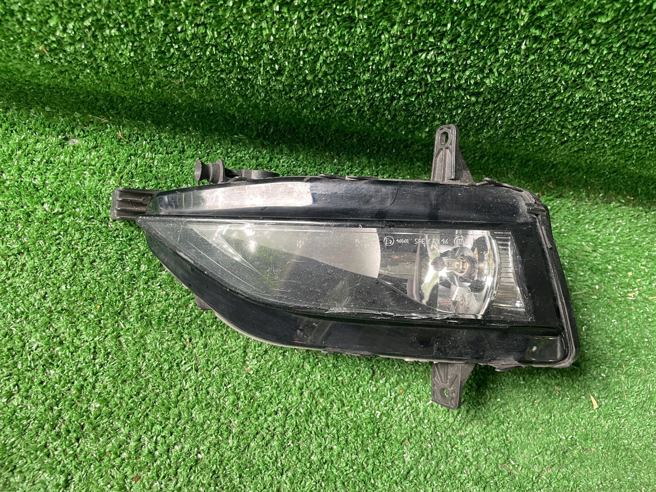 Vw Golf VII LIFT left fog light front 5G0941661F