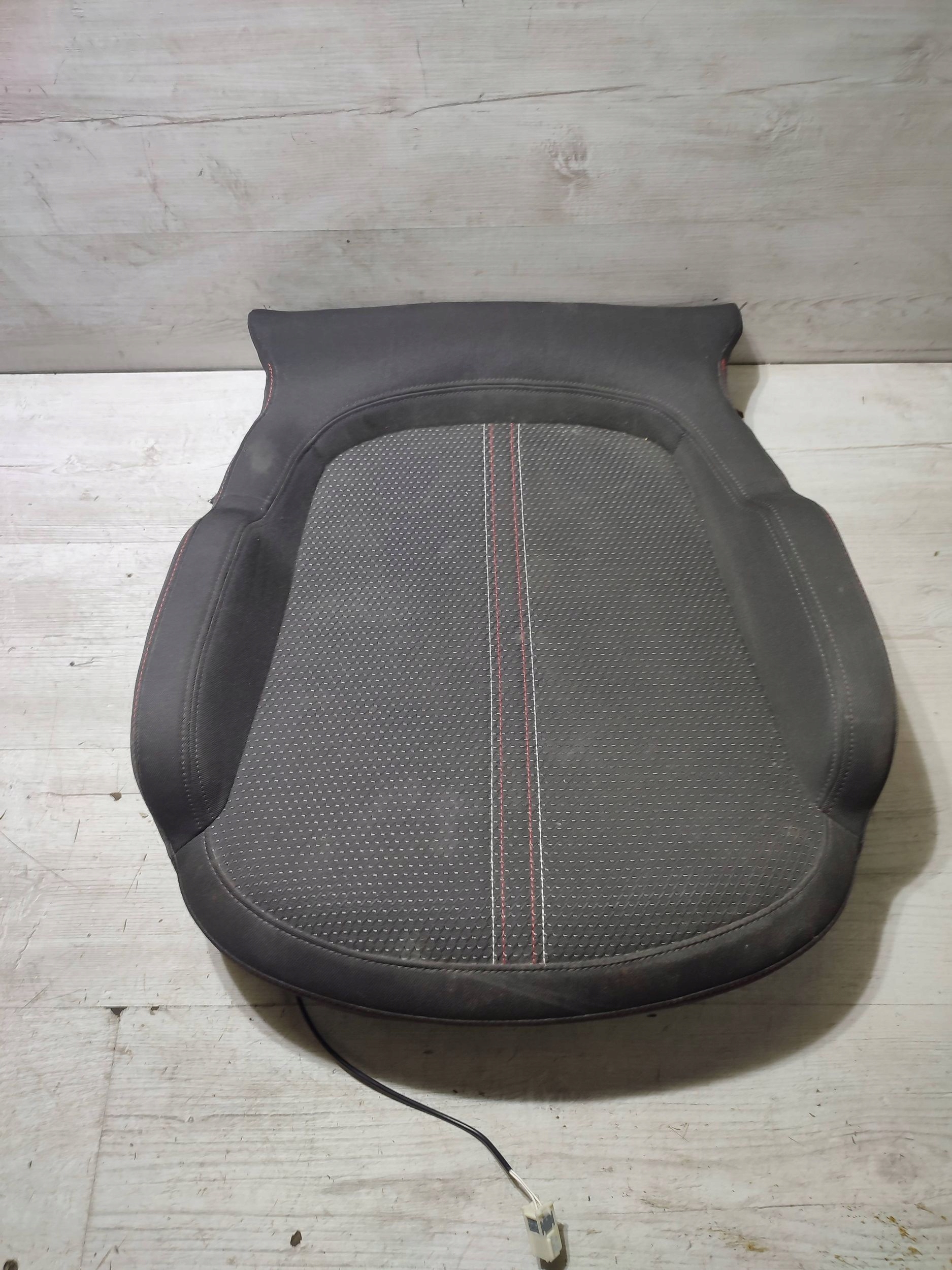 Opel Corsa E 2018 front side right siedzisko right
