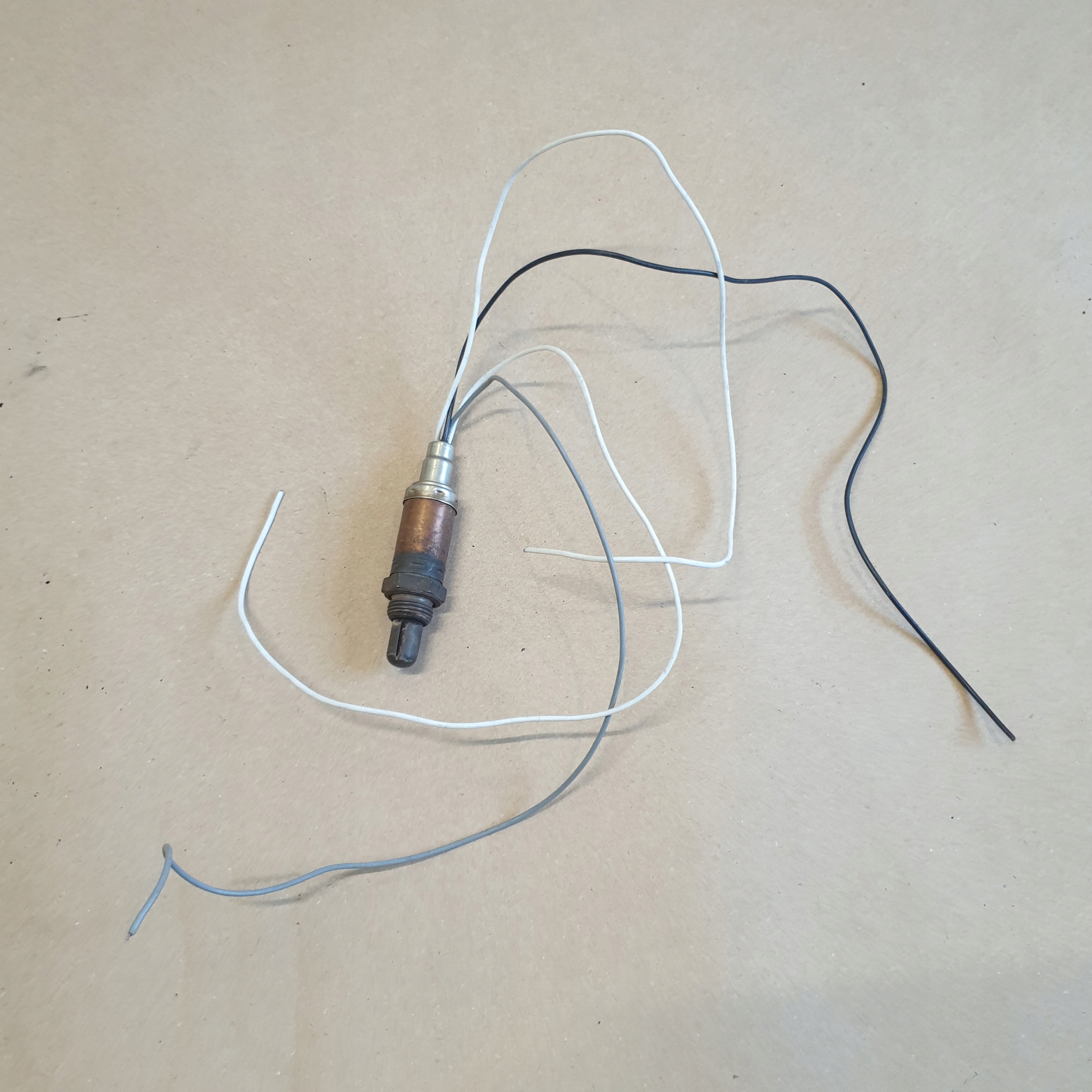 ДАТЧИК КИСНЮ BOSCH CITROEN PEUGEOT OE 0258003087