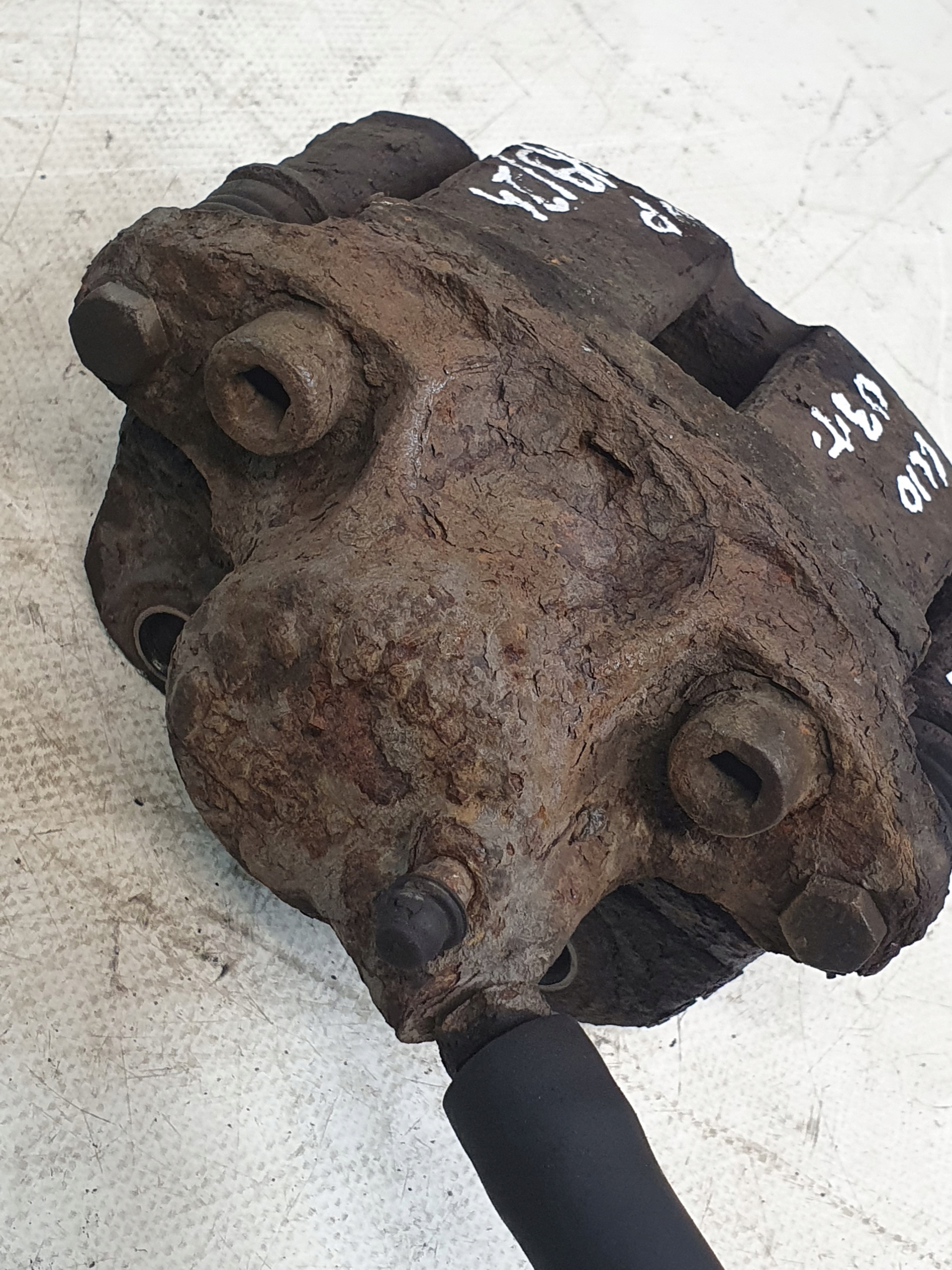 caliper brake right front RENAULT CLIO II 03r. 1.5DCI