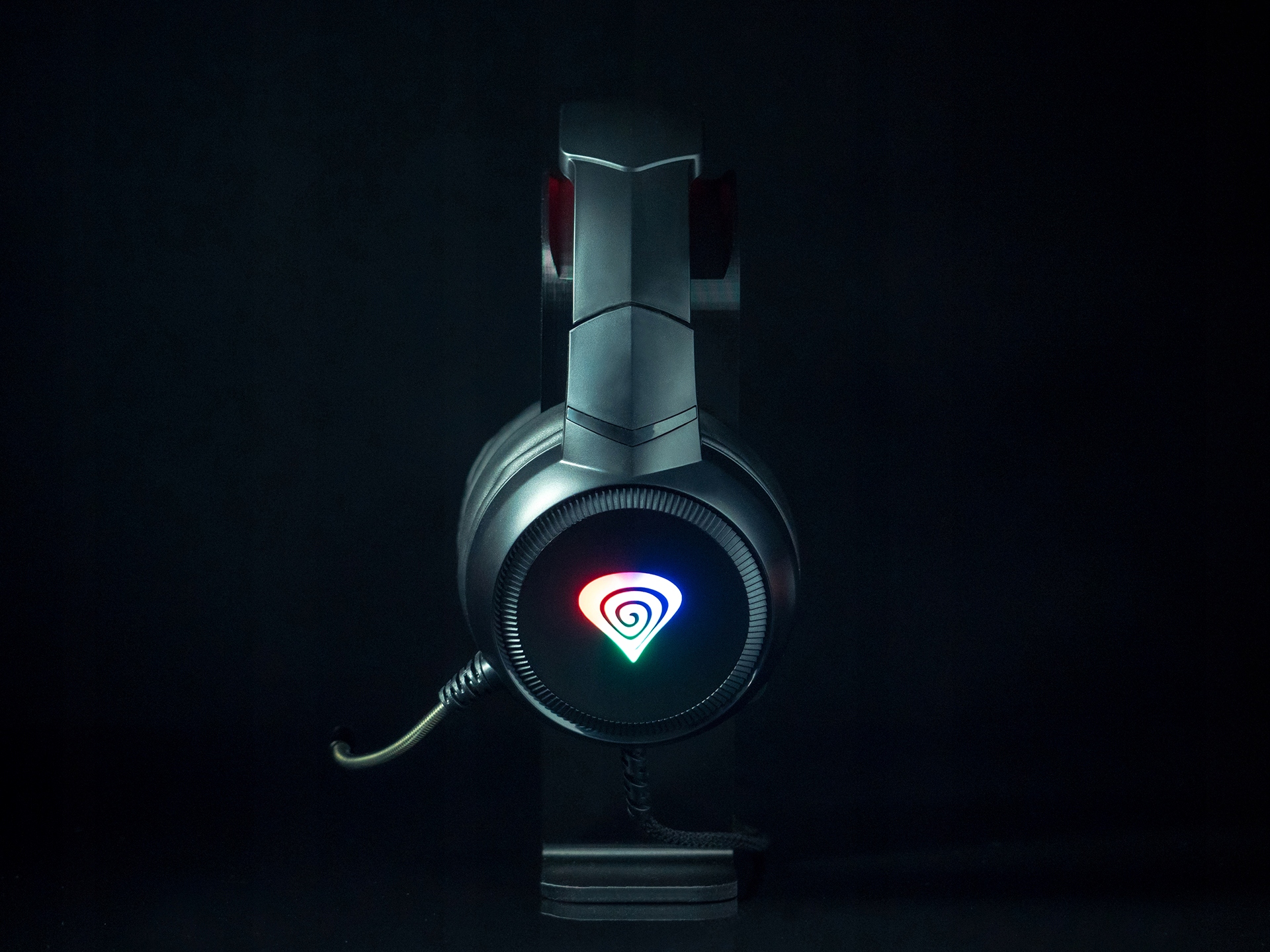 Słuchawki z mikrofonem gamingowe graczy RGB LED PC Cechy dodatkowe Złącze 4-pin mini jack 3.5 mm Złącze USB - zasilanie LED