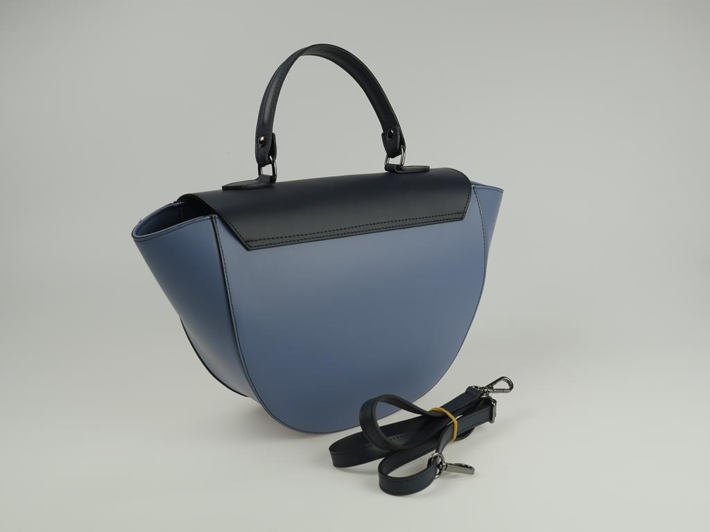 VERA PELLE ITALY Elegancka torebka modny kuferek Wielkość mała (nie mieszcząca A4)