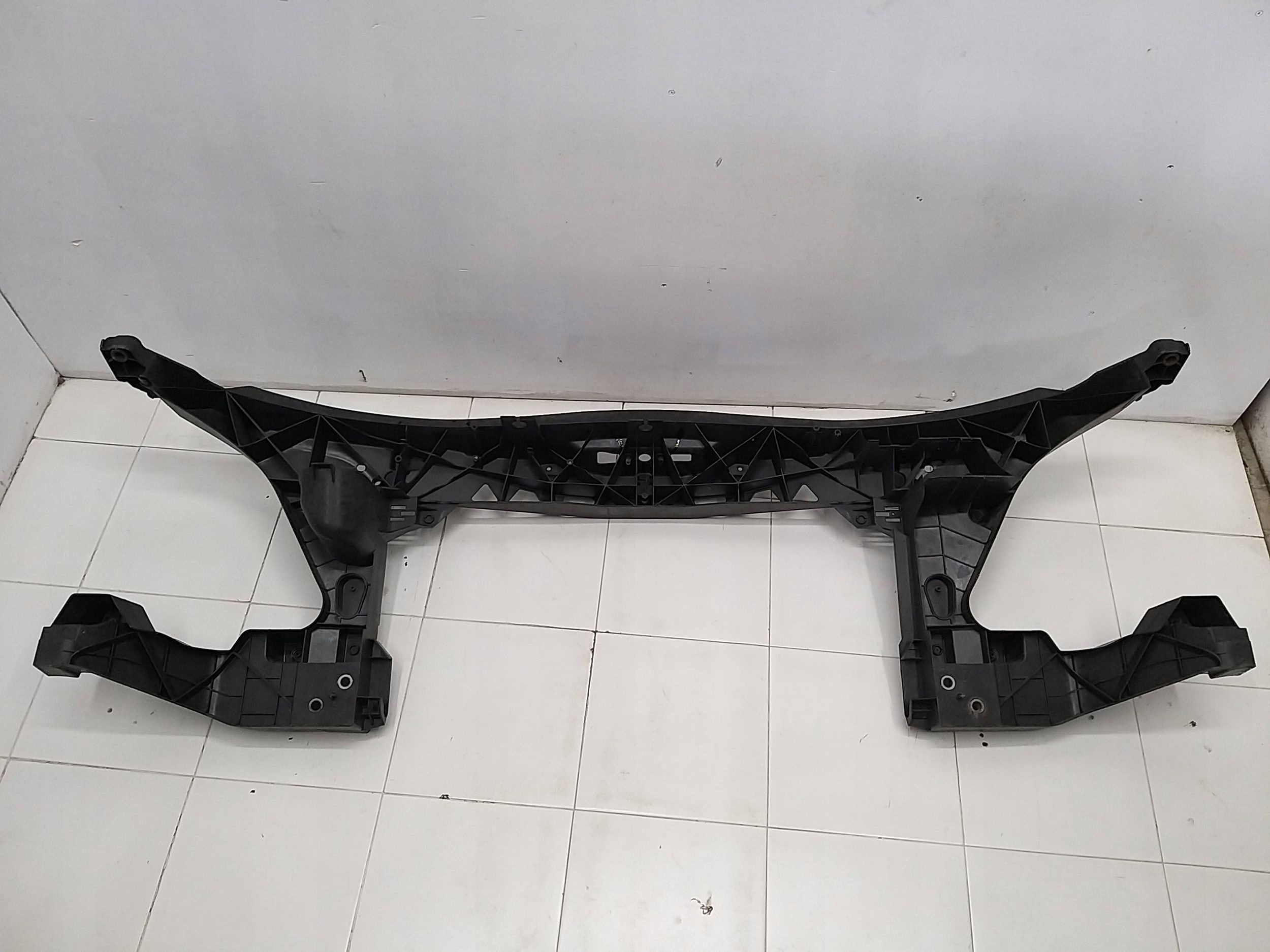 MERCEDES SPRINTER W906 906 CRAFTER 06- support panel for radiators pillar A9068800103