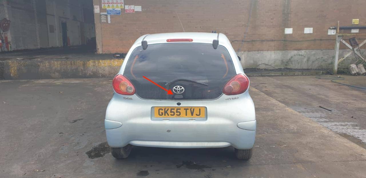 handle bonnet boot Toyota Aygo 1 AB10 2005 69090-0H010A