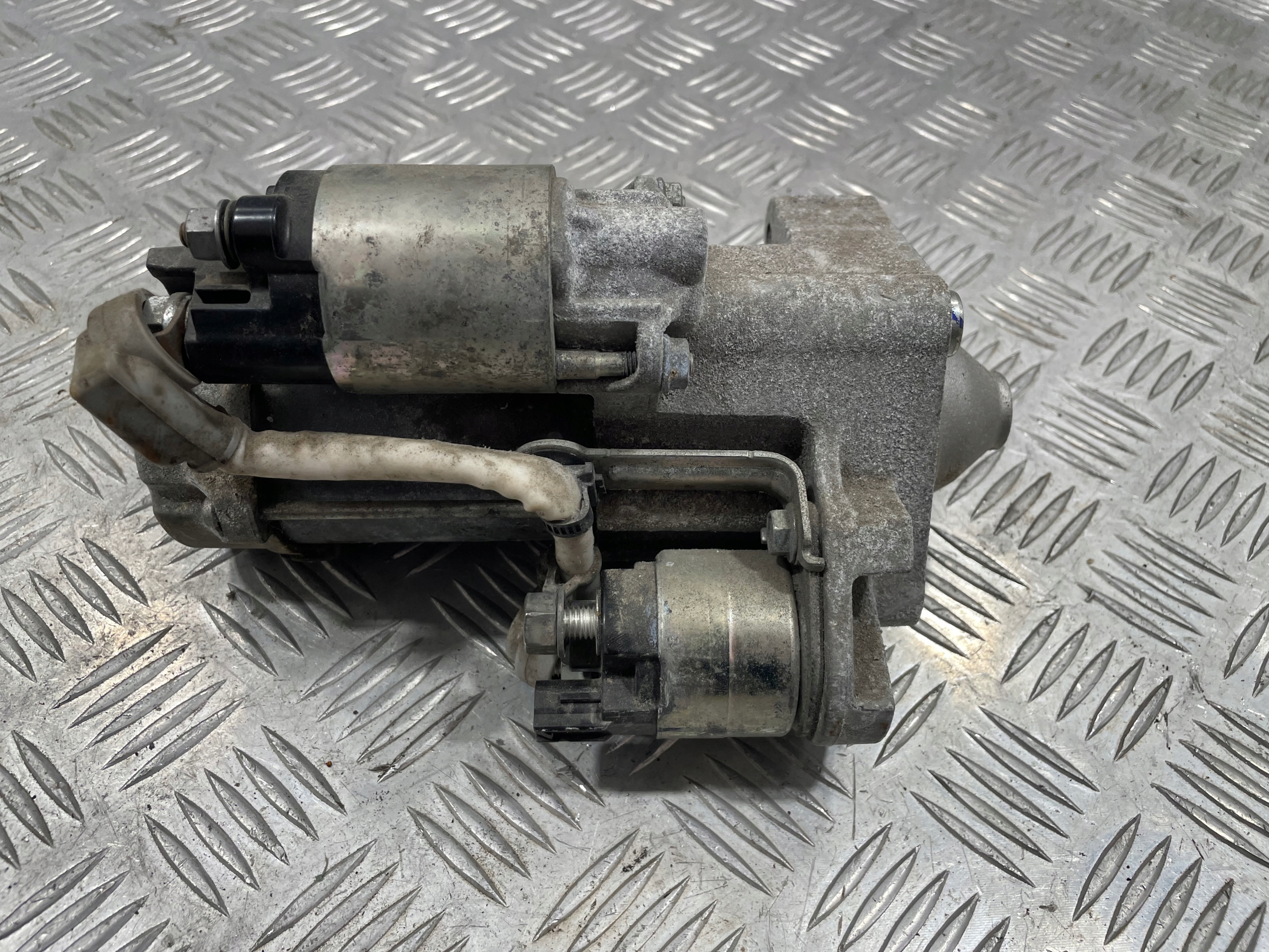 ROZRUSZNIK FORD MONDEO MK5 2.0 TDCI AUTOMAT