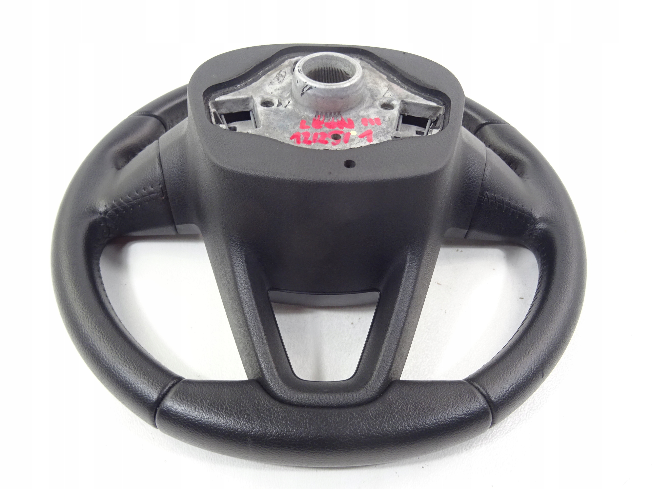 seat Leon III руль 5F0419091L 2012-2019