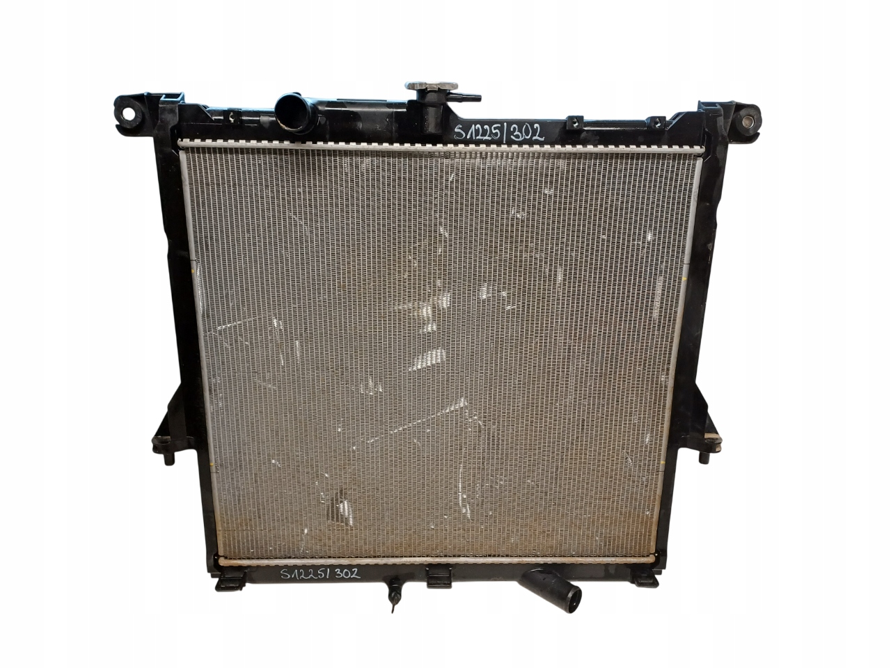 ISUZU D-MAX 3 III 20- 1.9 DDI CHŁODNICA WODY 8983964064