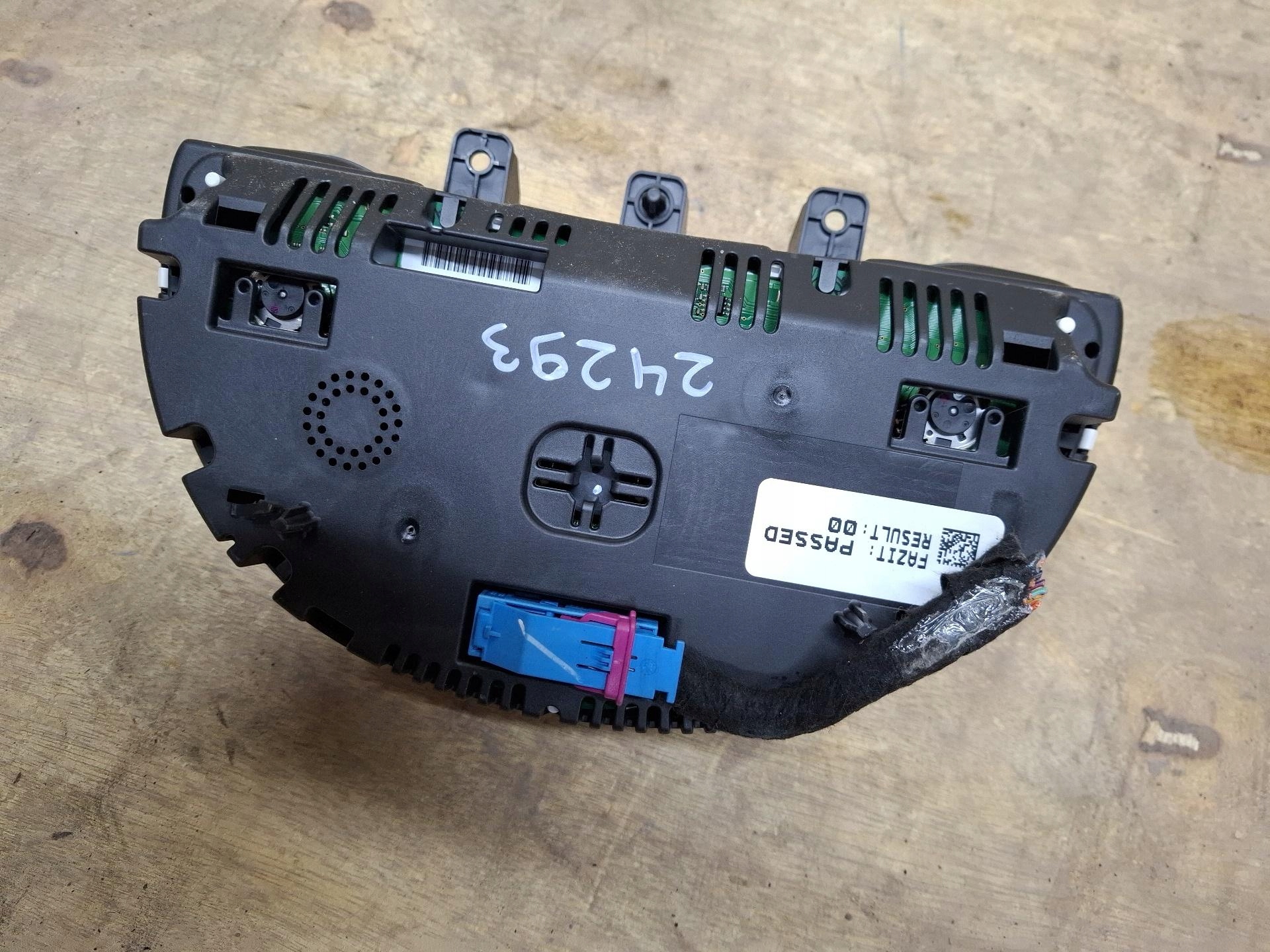 dials Volkswagen Beetle A5 2016 5C5920860L