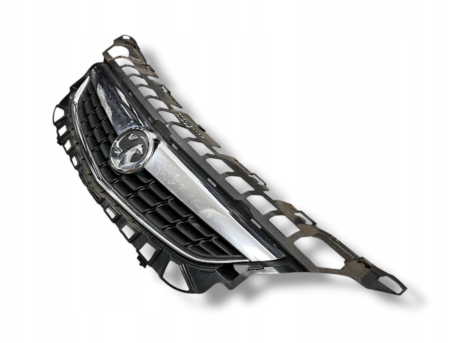 grille radiator Opel Astra J 2011 13266577