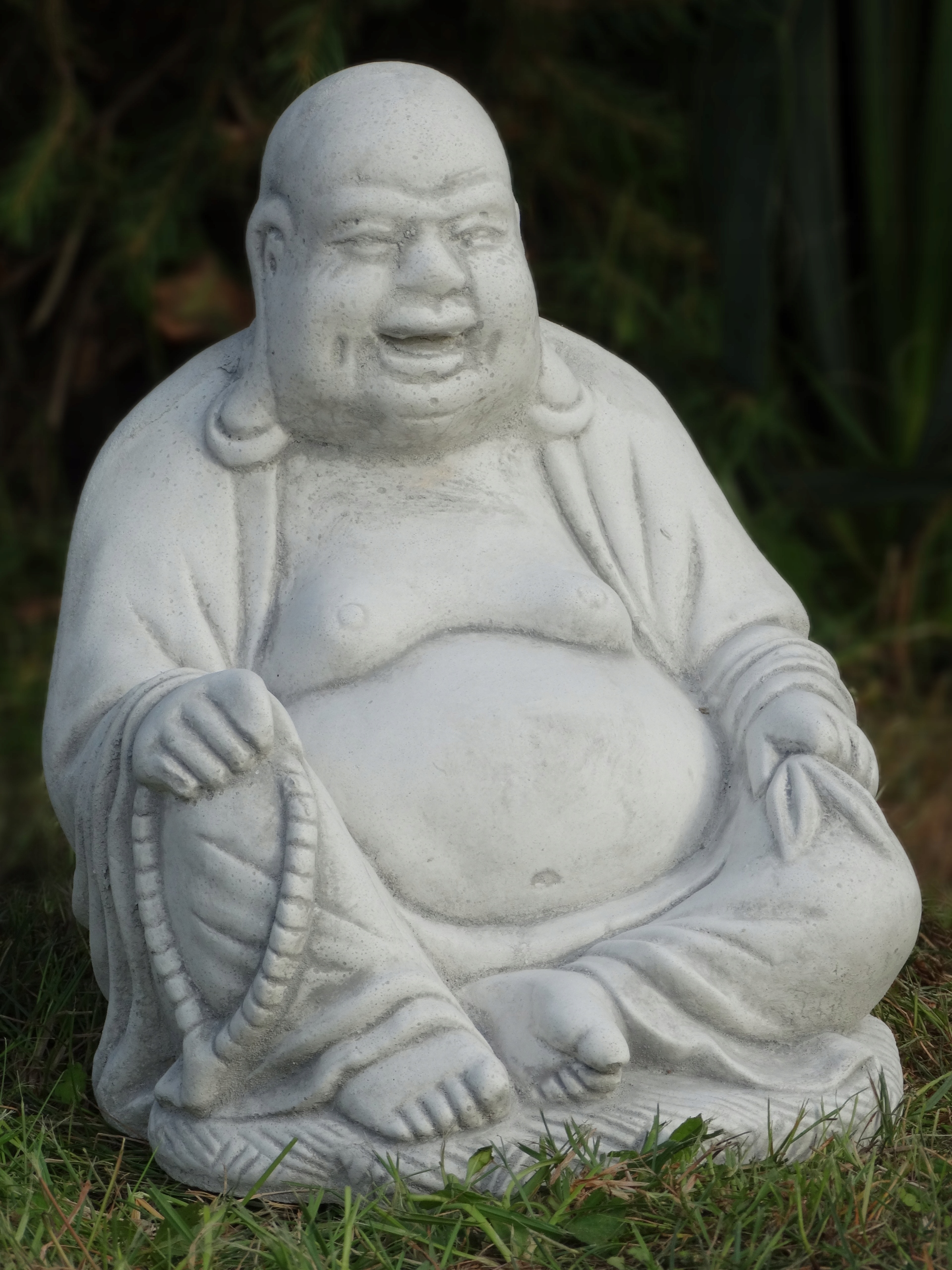 Betonová zahradní figurka Buddha sochy do zahrady