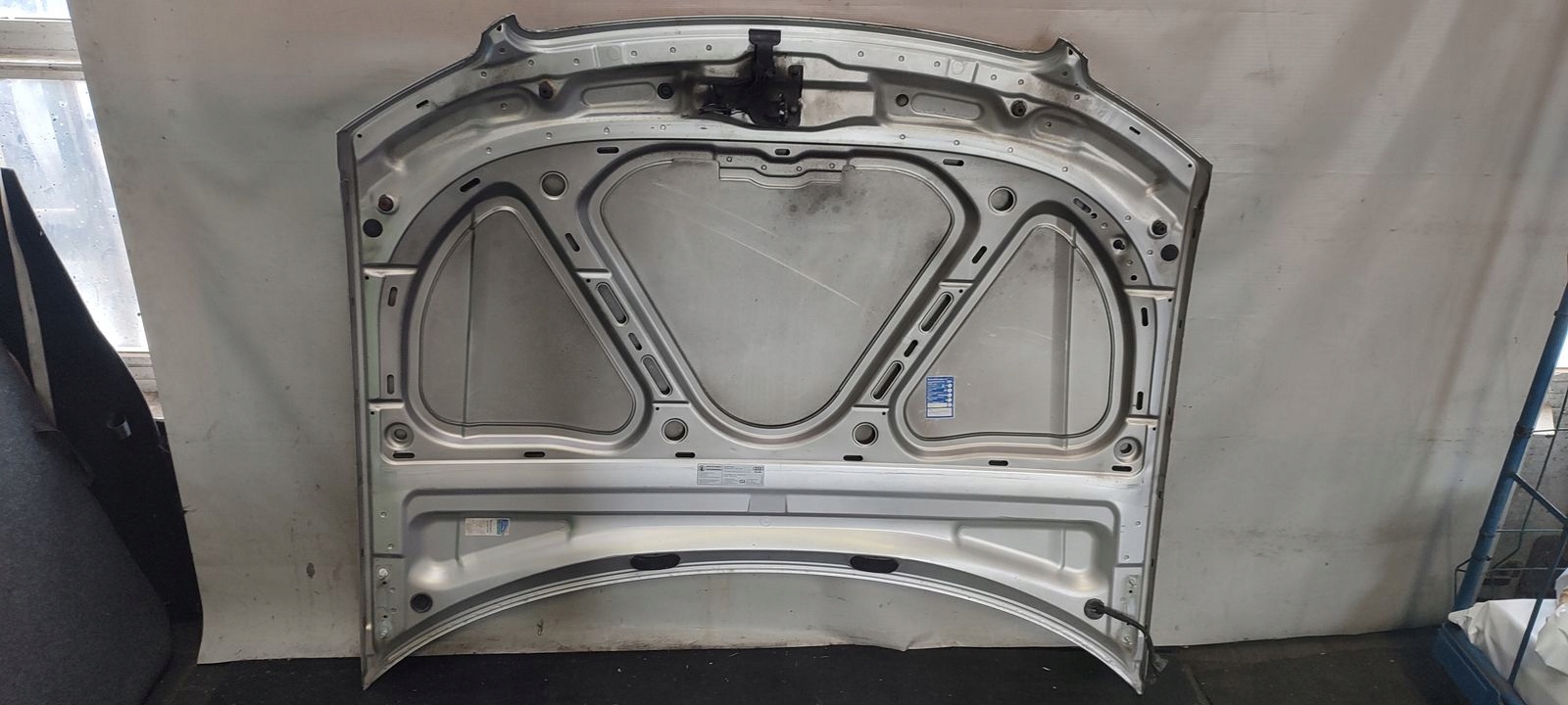 kapota Audi A4 B6 Cabrio LY7W