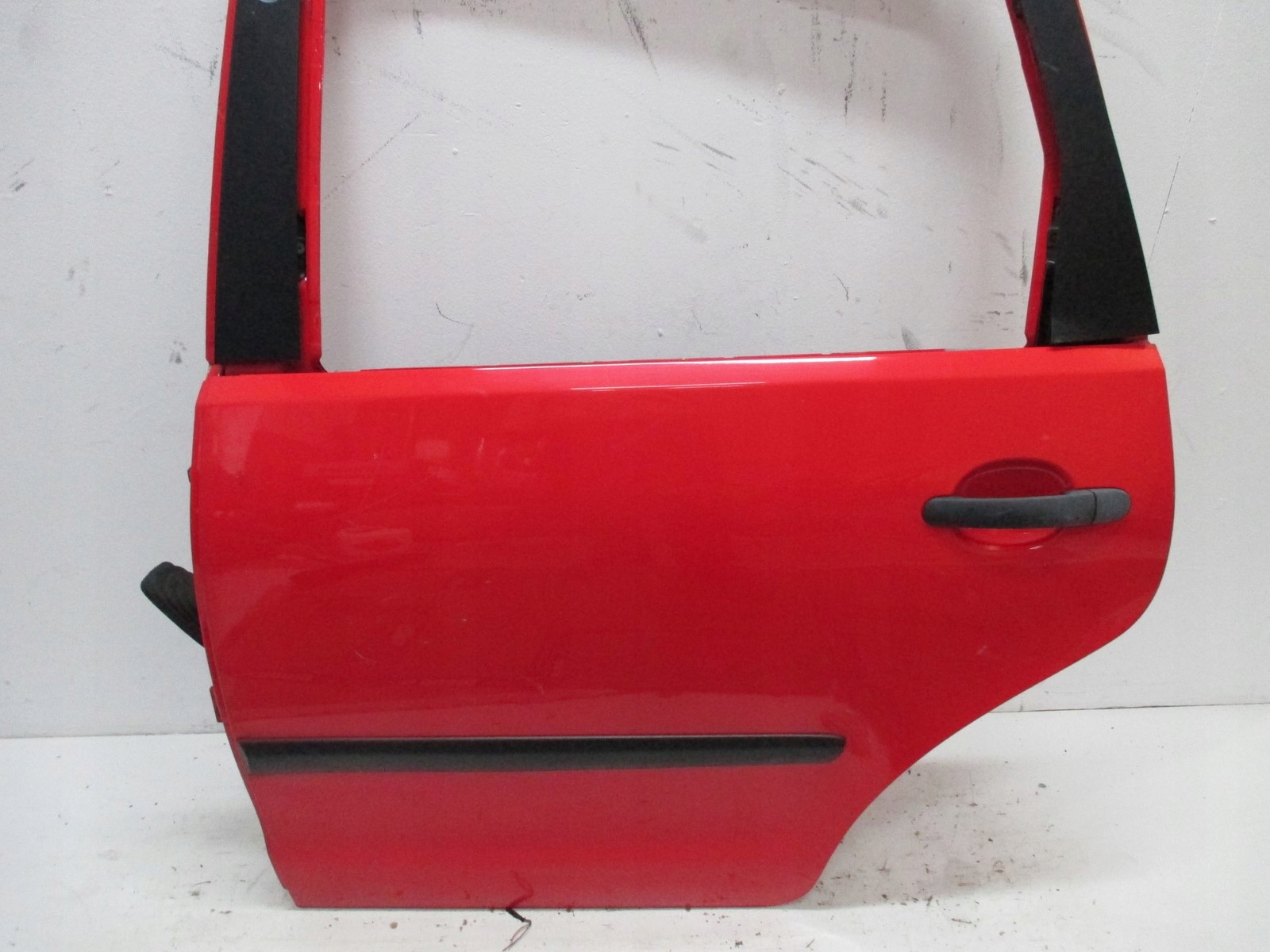 TÜR LINKS HINTEN VW POLO 6Q0