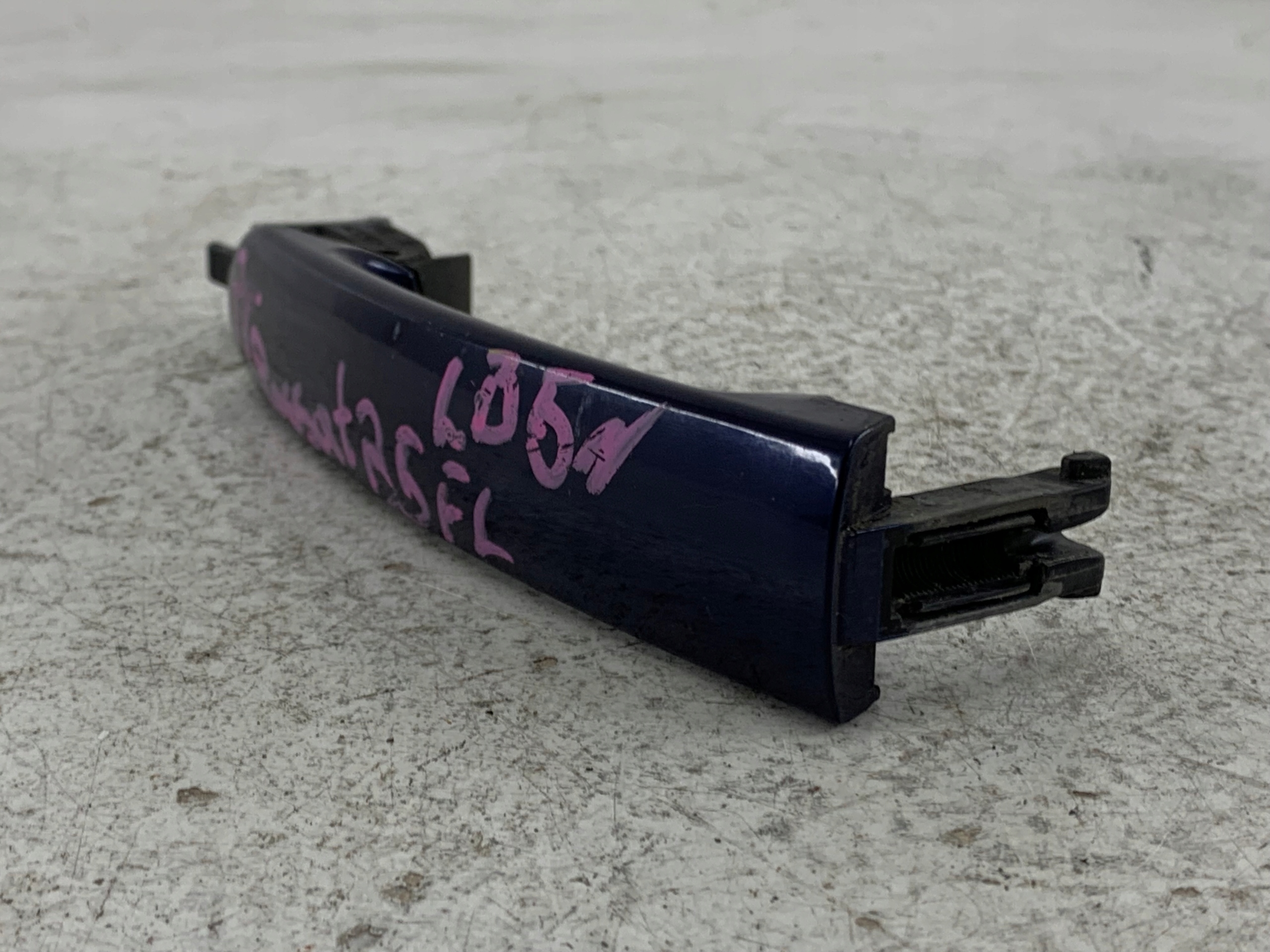 VW PASSAT B5 LIFT handle exterior right rear part LB5N