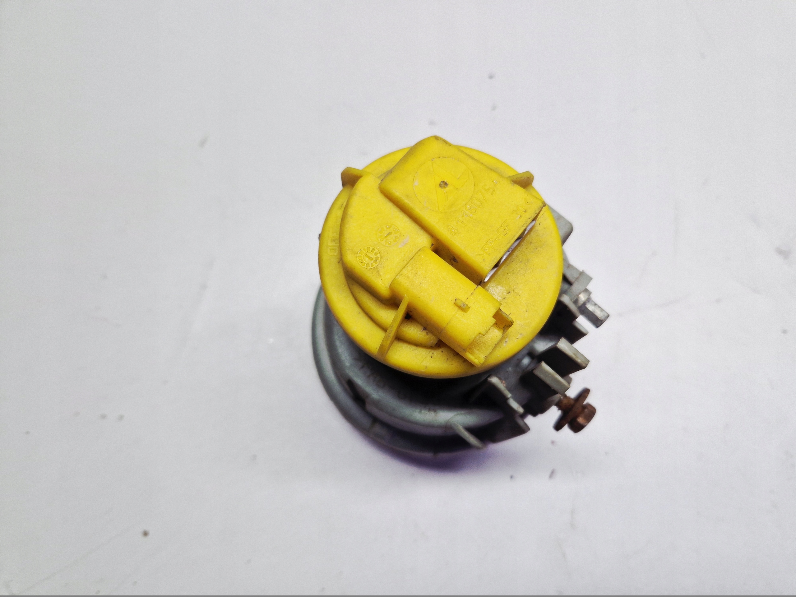 CITROEN C3 e 1 fendinebbia Destra 9648947780