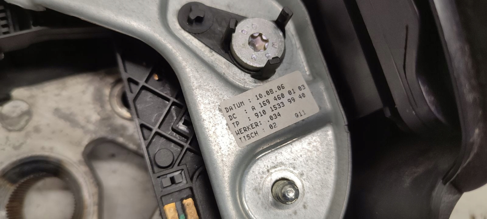 Volant Mercedes W169 1,5 Essence 5D