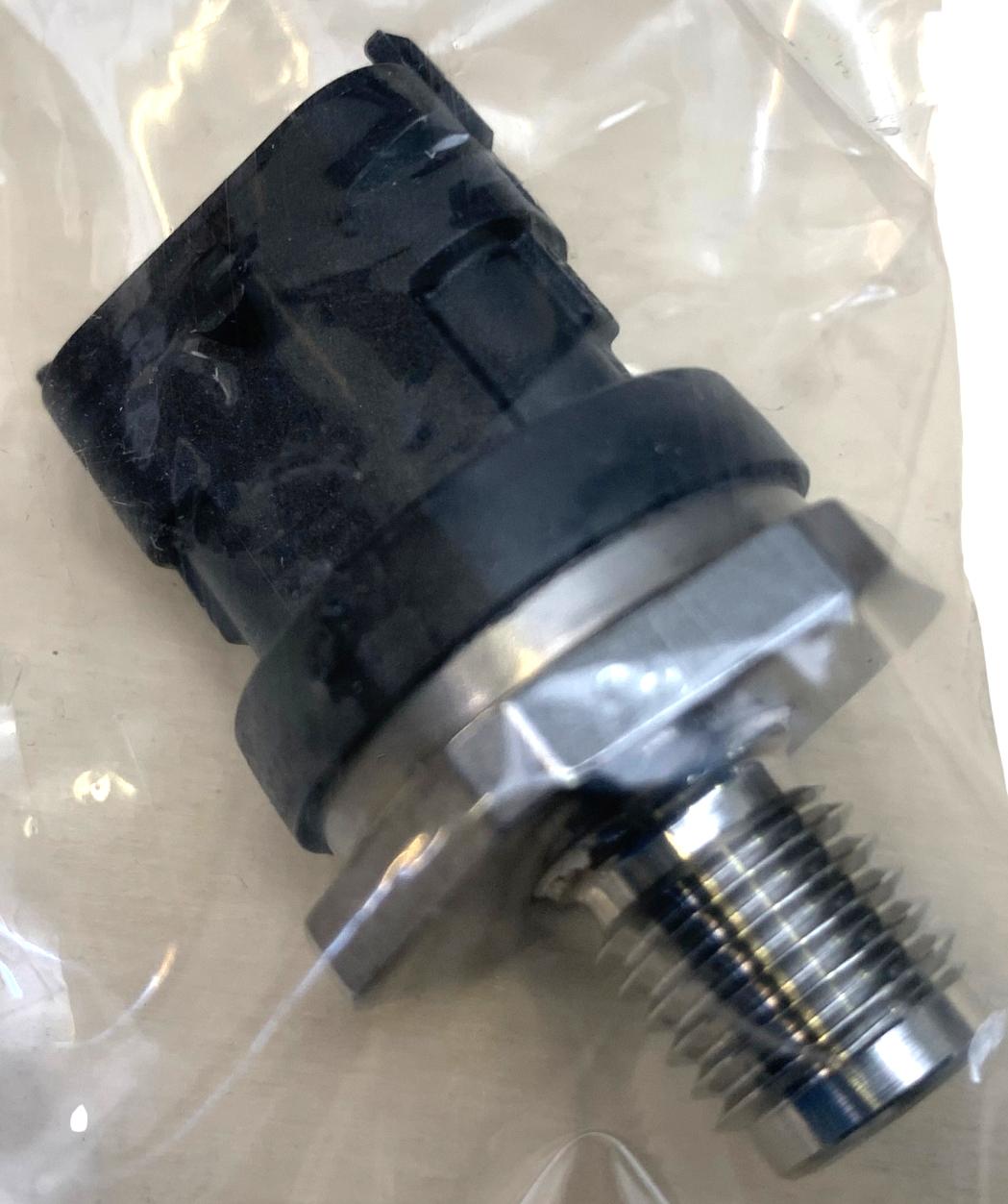 BOSCH F00R004556 ZESTAW NAPRAWCZY SYSTEMU CR Typ silnika Diesel