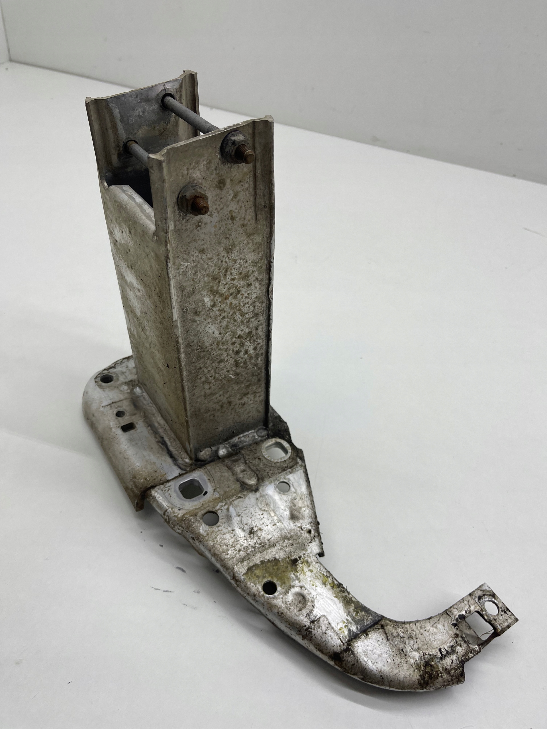 AUDI A6 C7 beam tip pillar sider right front original