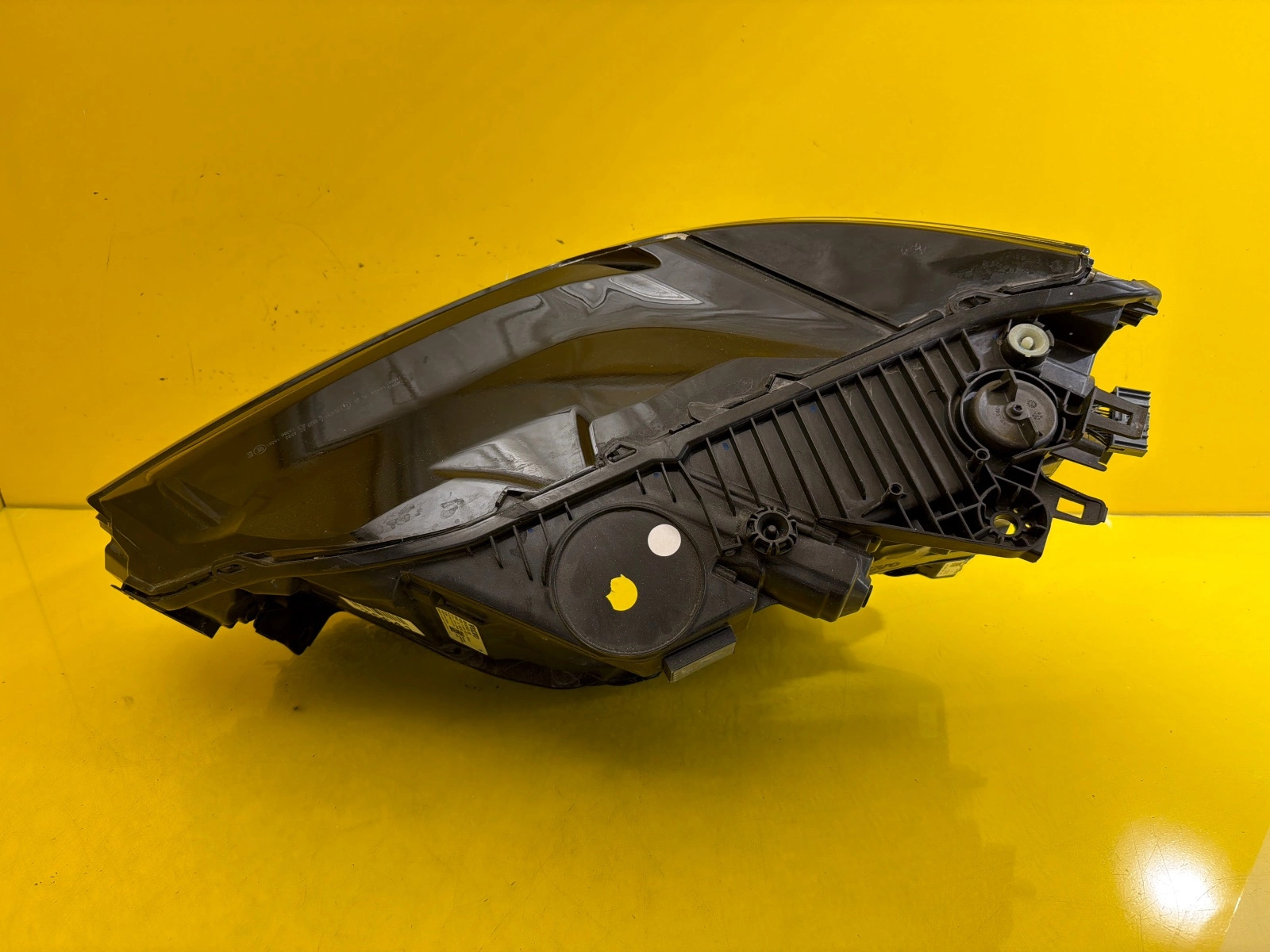 light right front Volvo EX90 Full Led 2024 32450063