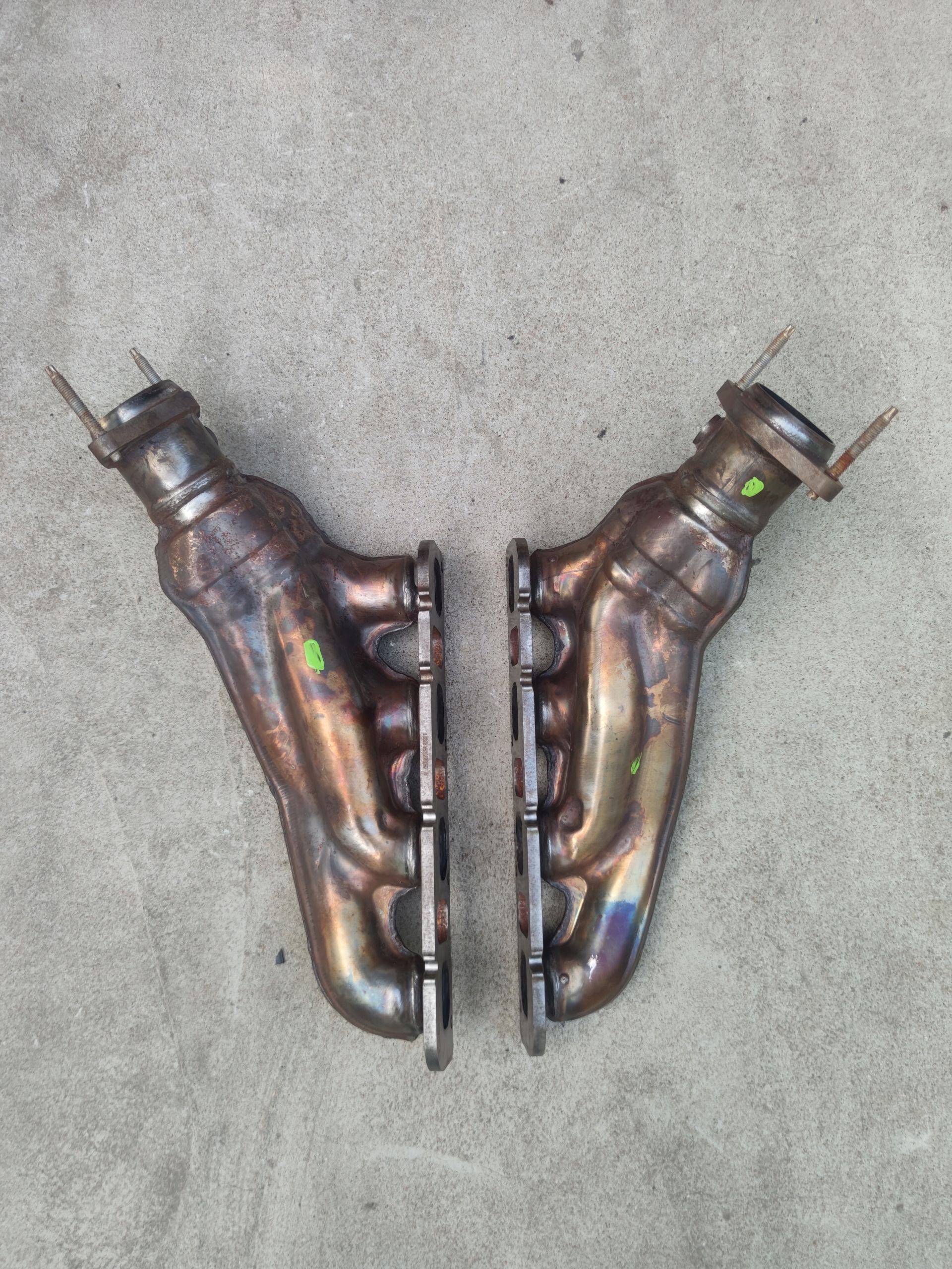 Dodge Челленджер Чарджер SRT Адская кошка колектор правый