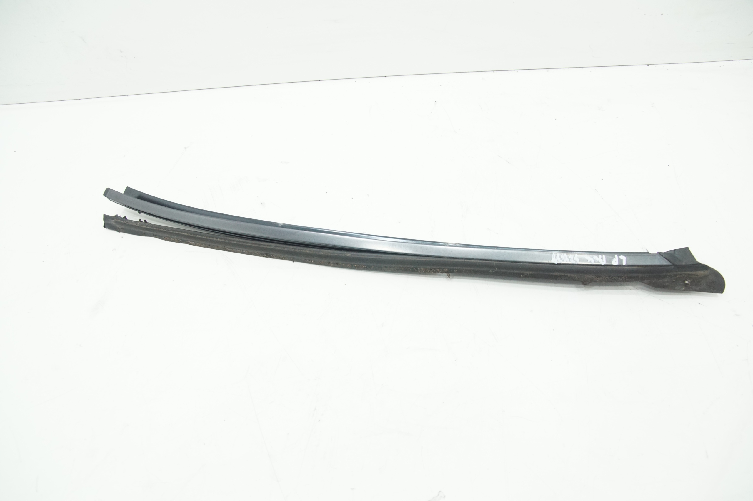 Прокладка лобового скла передня L MERCEDES SL R230