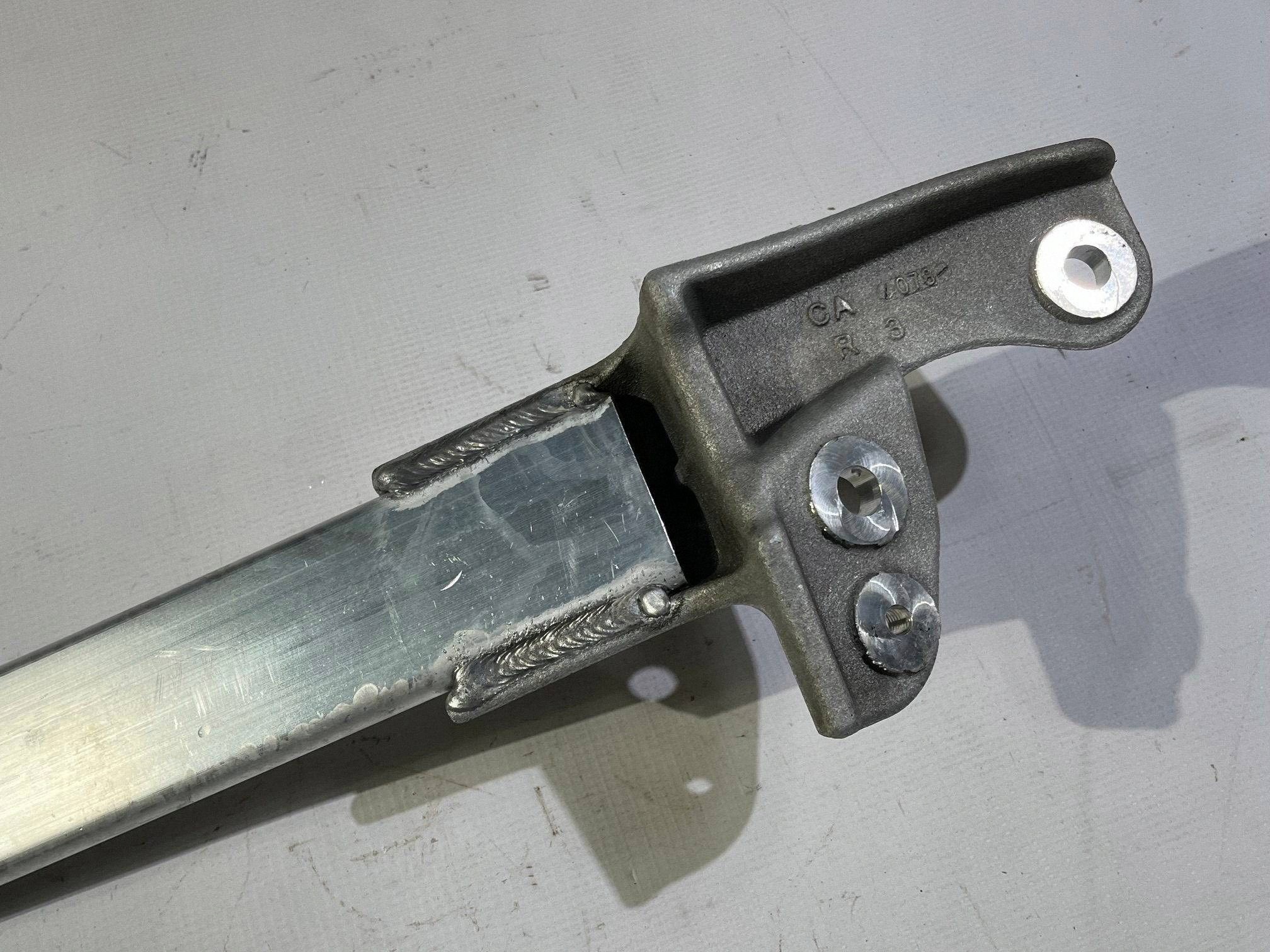 brace kielichow front Chevrolet Camaro 2009-2015