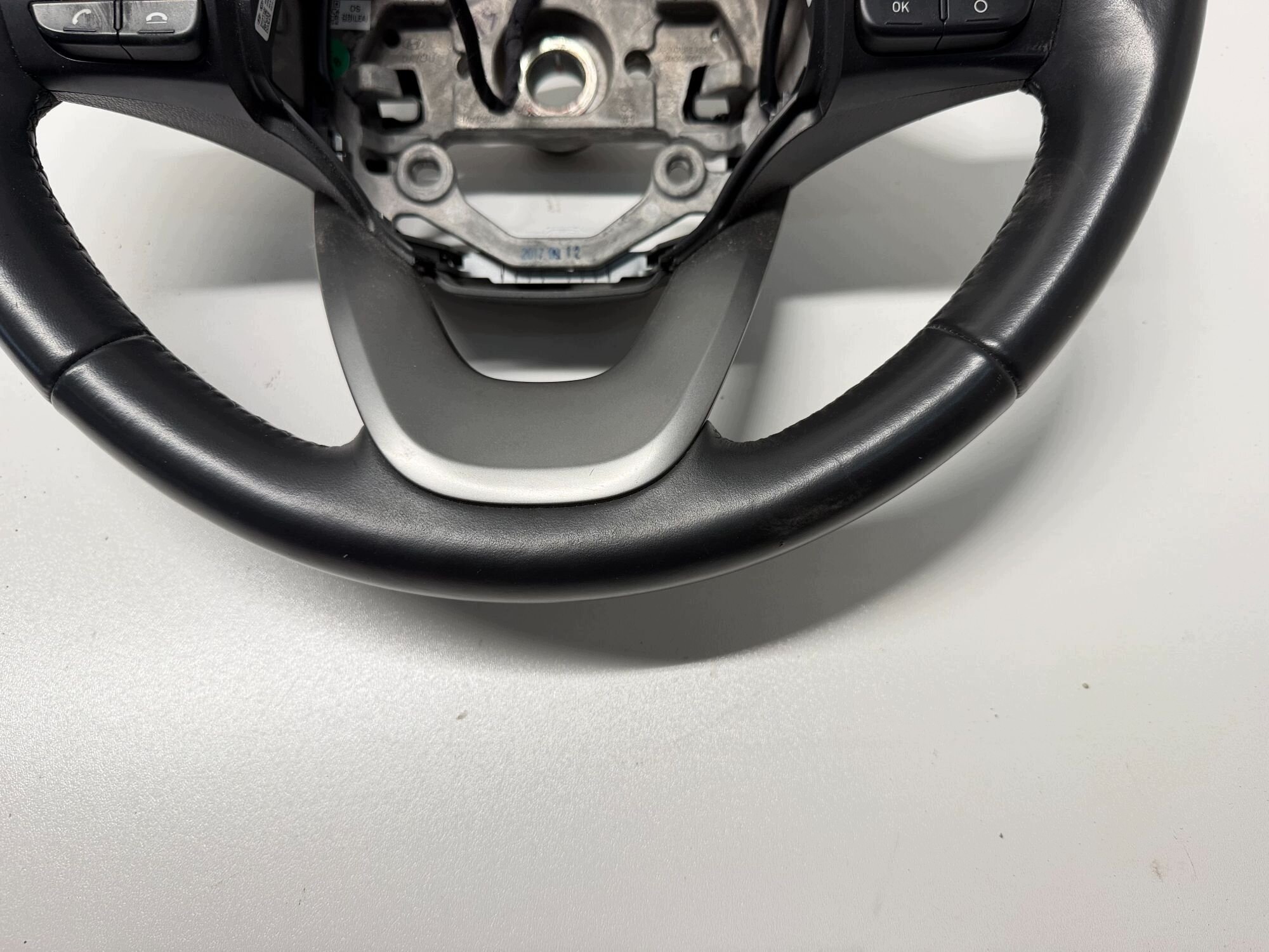 steering wheel, leather TEMPOMAT HYUNDAI KONA 2017- LADNA
