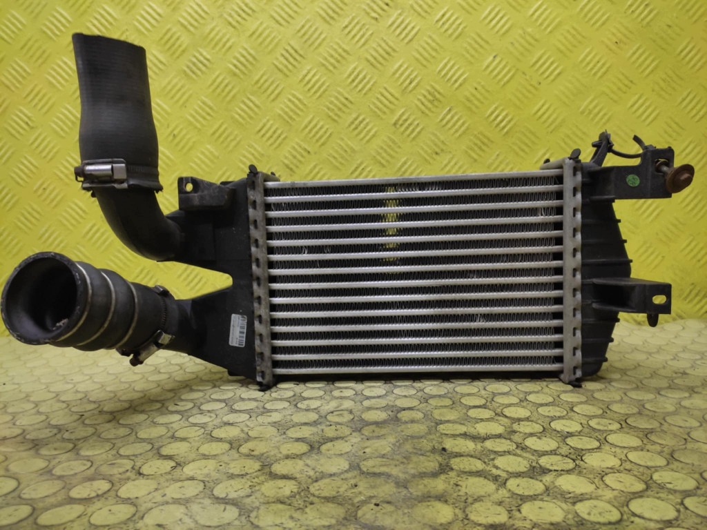 OPEL ZAFIRA B 1.7 D intercooler