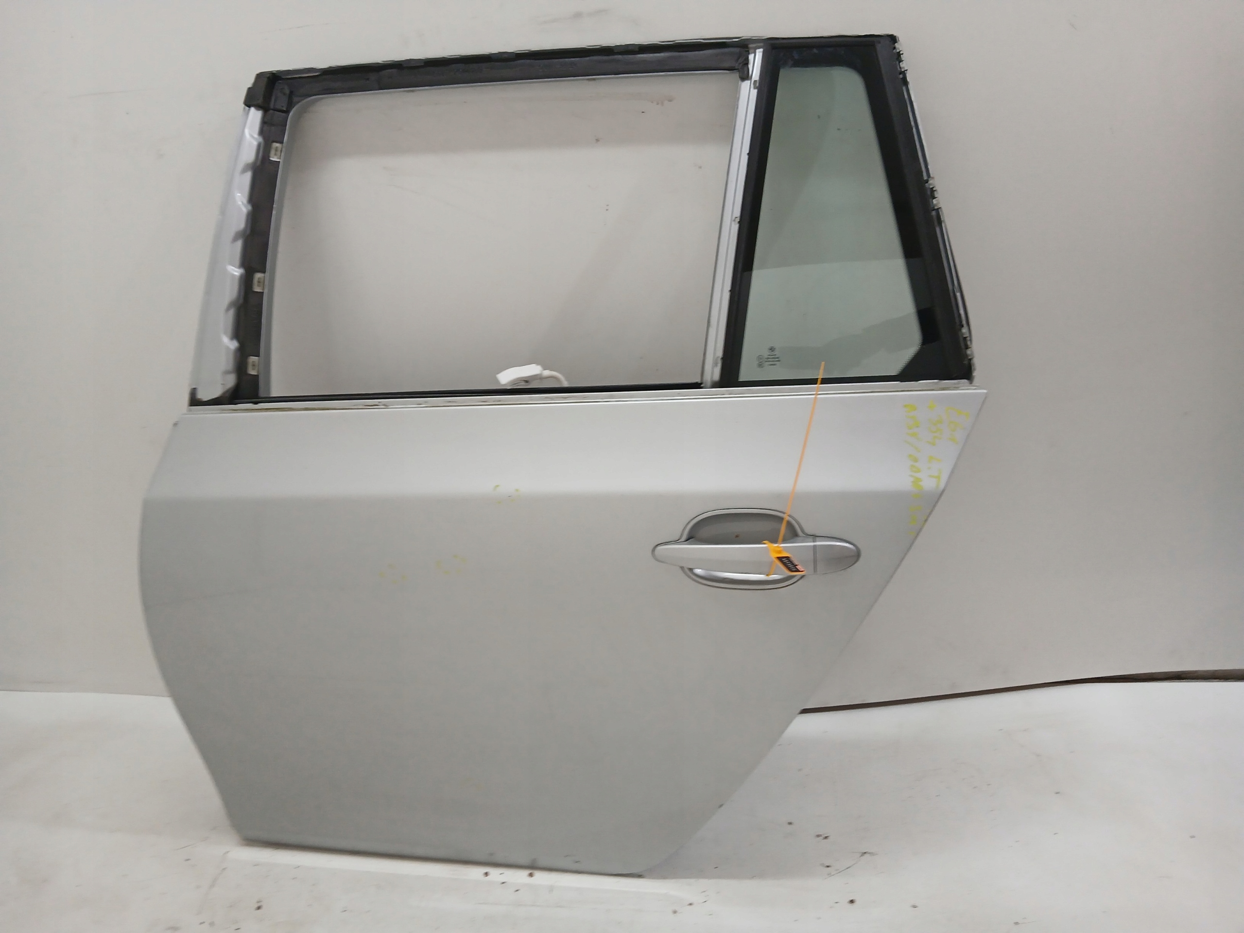 door left rear. rear part BMW E61 354/7 TITANSILBER