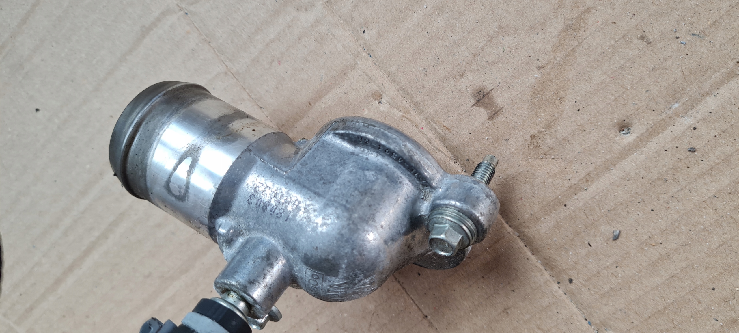 MUSTANG VI LIFT GT BRIDE D’EAU 5.0 V8 FR3E-8594-BA