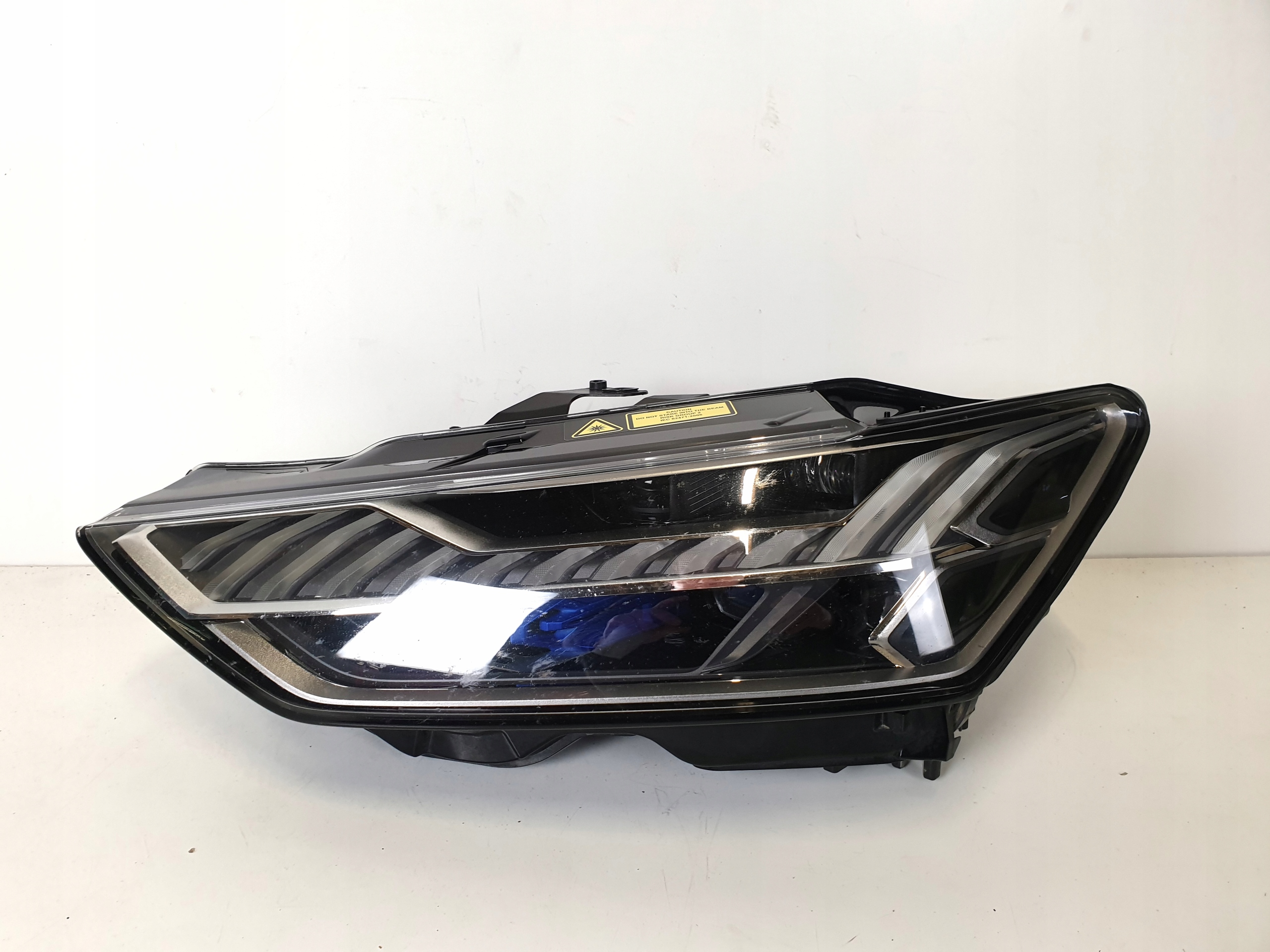 AUDI A7 S7 Rs7 Rs6k8k ФАРА ЛІВА ПЕРЕД LASER