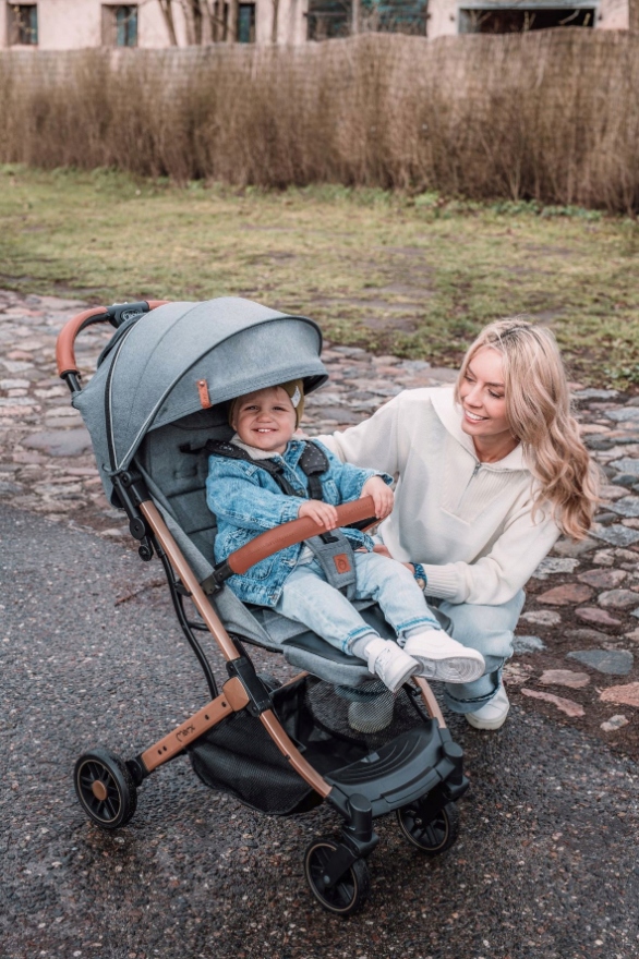 Wózek spacerowy SPACERÓWKA WALIZKA MoMi Estelle Marka MoMi