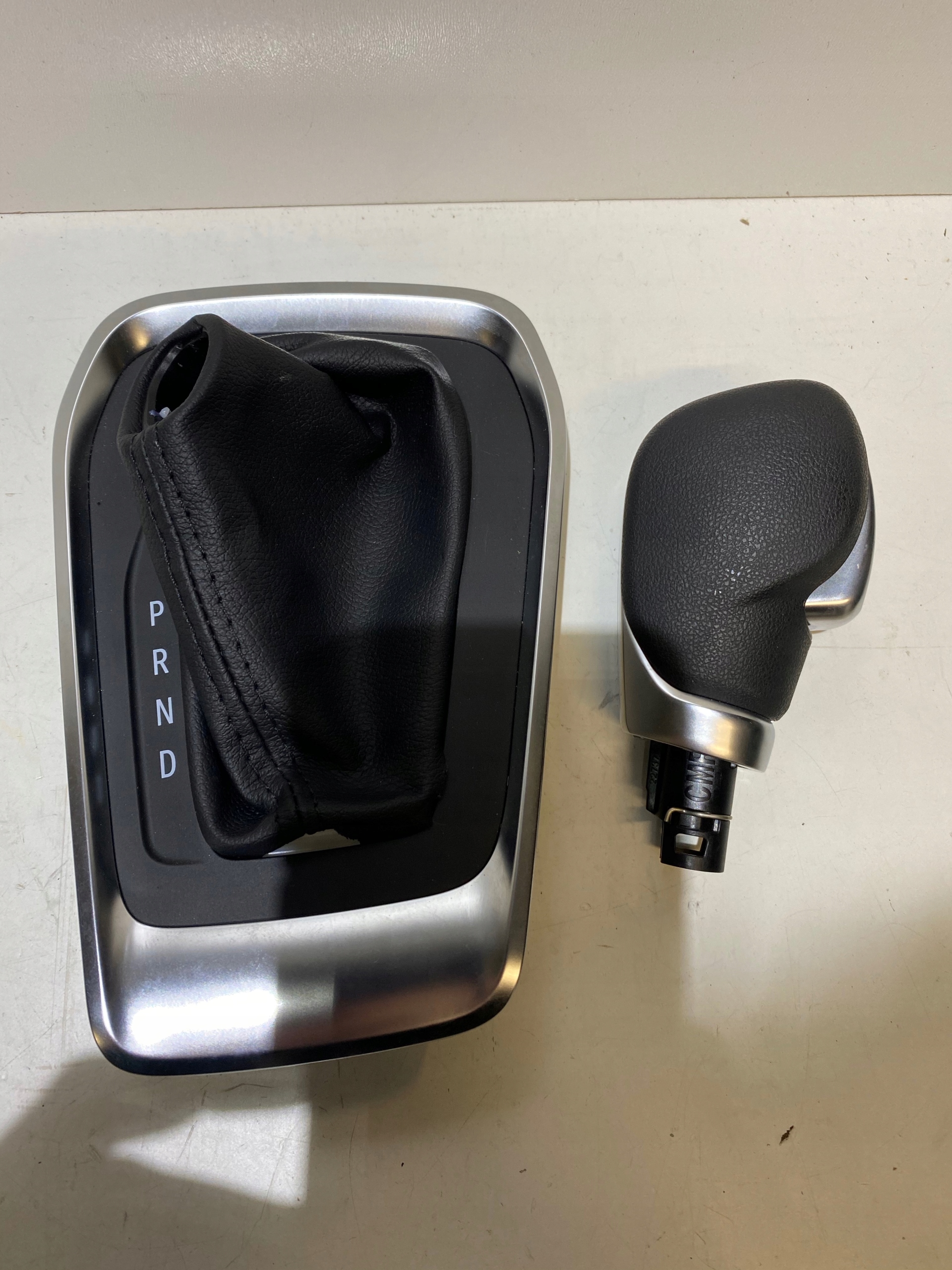 RENAULT CAPTUR II LEVA CAMBIO EDC AUTOMAT