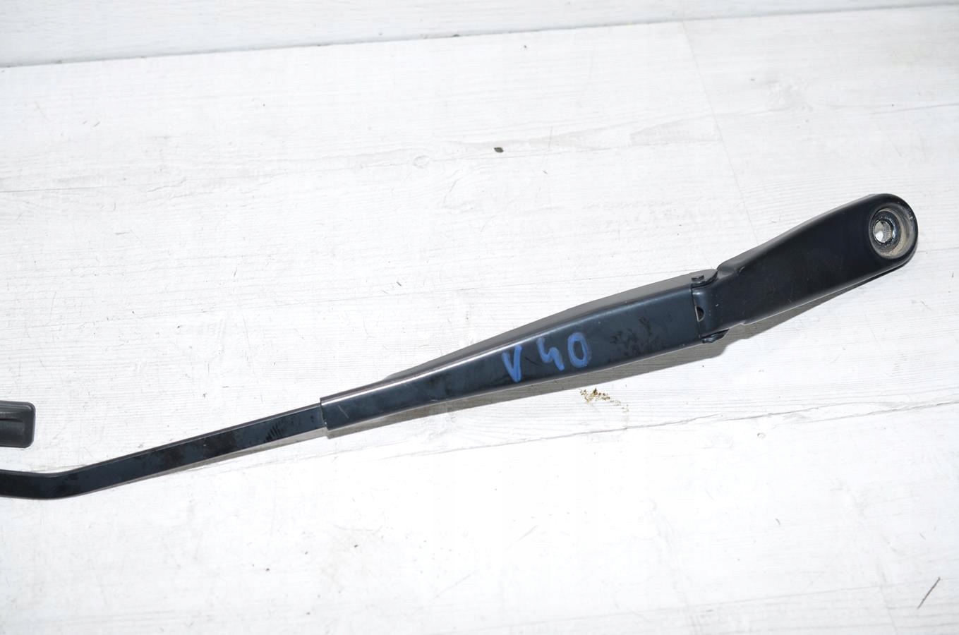 wiper arm left Volvo V40 II lift