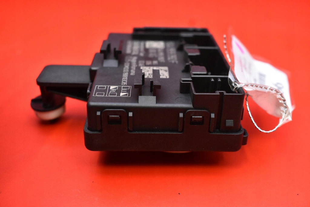 control unit module door right front 5Q4959392F SKODA OCTAVIA 3 III LIFT 17-20