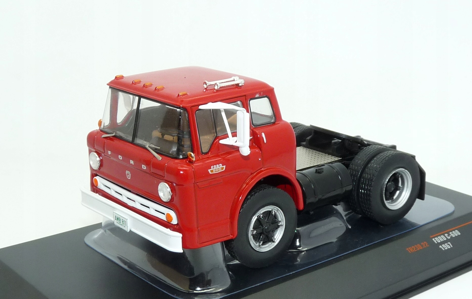 Ford C-Serie (1967) 1:43 IXO TR230