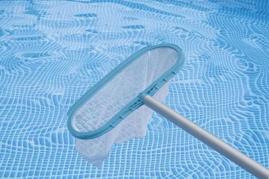 Zestaw czyszczący do basenów ogrodowych Intex 28003 Model DeLuxe