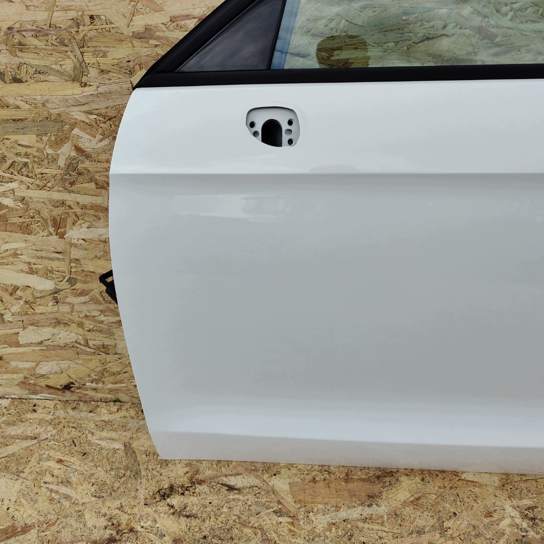 door front left AUDI A1 8X4831051G colour CANDY WHITE LB9A 5D