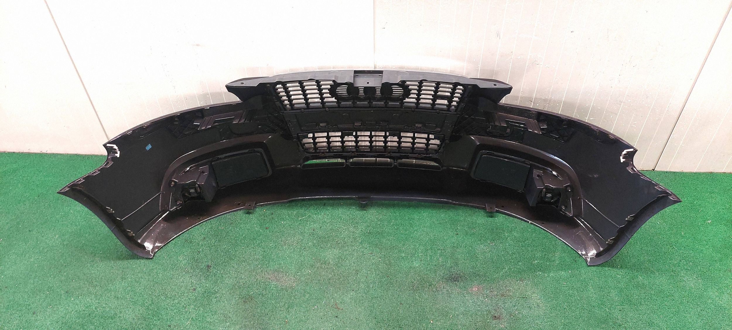 bumper front AUDI A3 8P 05-08 LIFT LAK: LZ7L