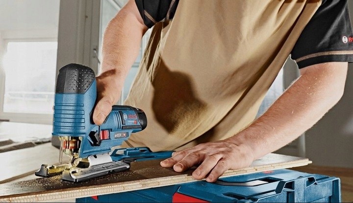 BOSCH WYRZYNARKA GST 12 V/10.8V-LI 0*AH LBX 2.800 OBR Stan opakowania oryginalne