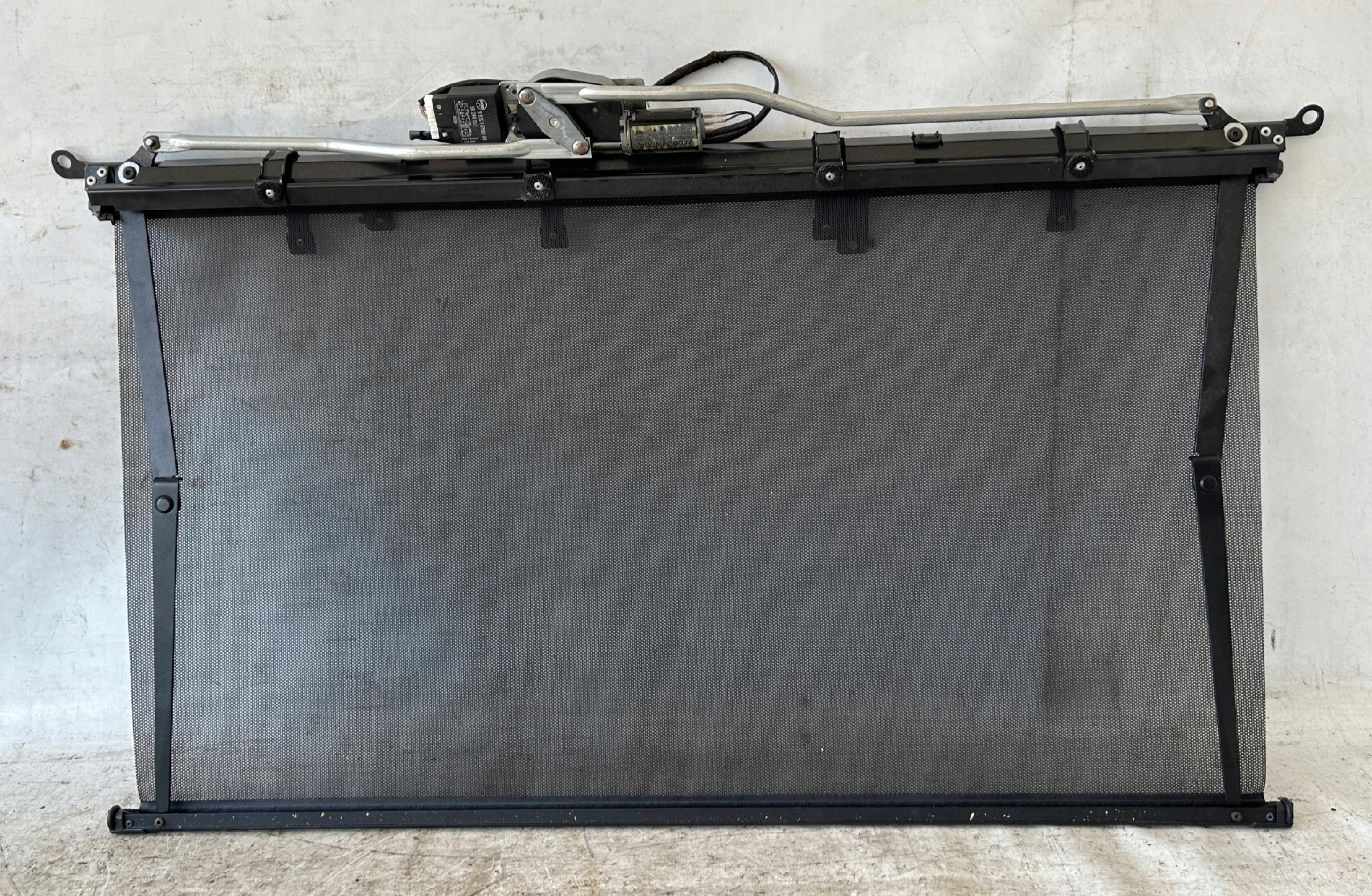 blinds cover windows rear part NISSAN MAXIMA A35 09