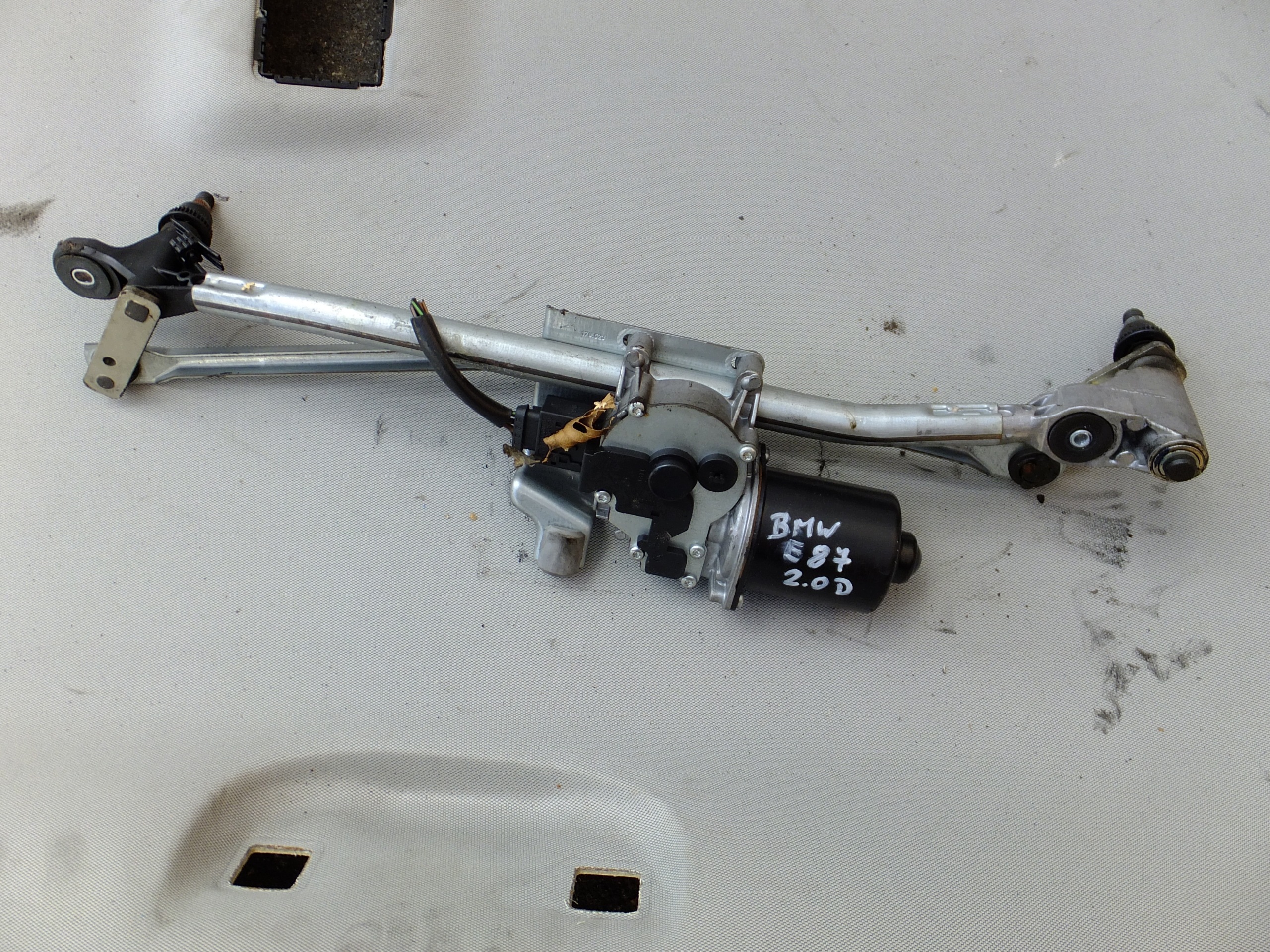 wiper mechanism front bmw e87 2007r 6925706