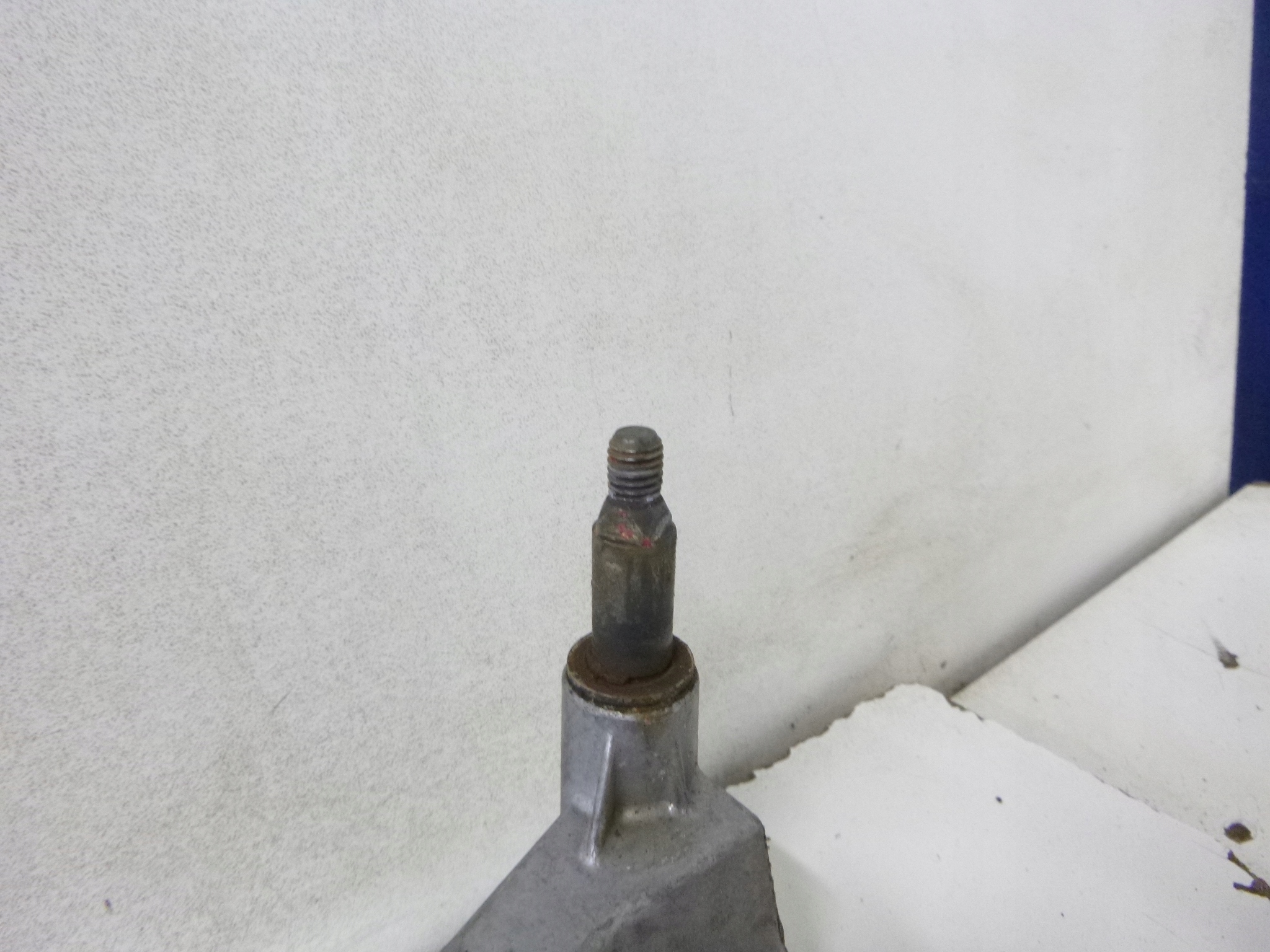 wiper mechanism front Mercedes W203 2002r. A2038200342