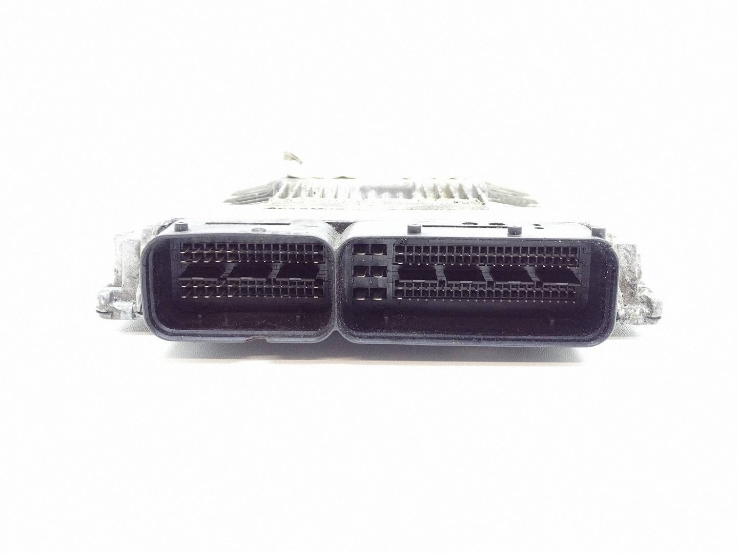 computer control unit of the engine ECU AUDI A5 8T 3.0 TFSI CAKA 8K0907551C