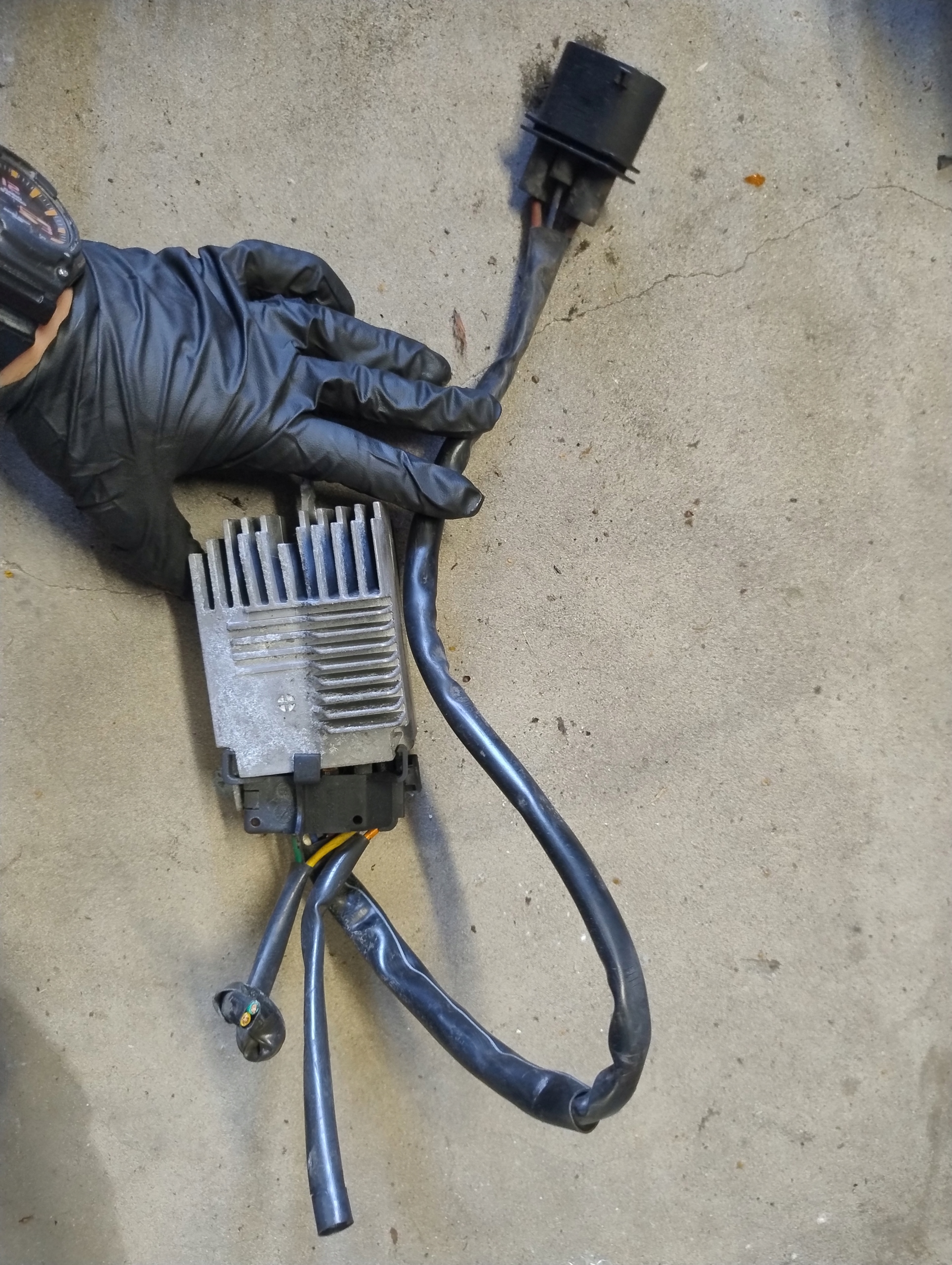 modul ventylátora AUDI 4F0959501A