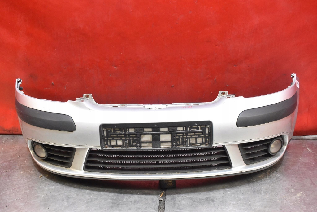 bumper front front SREBRNY VW GOLF 5 V plus 04-09