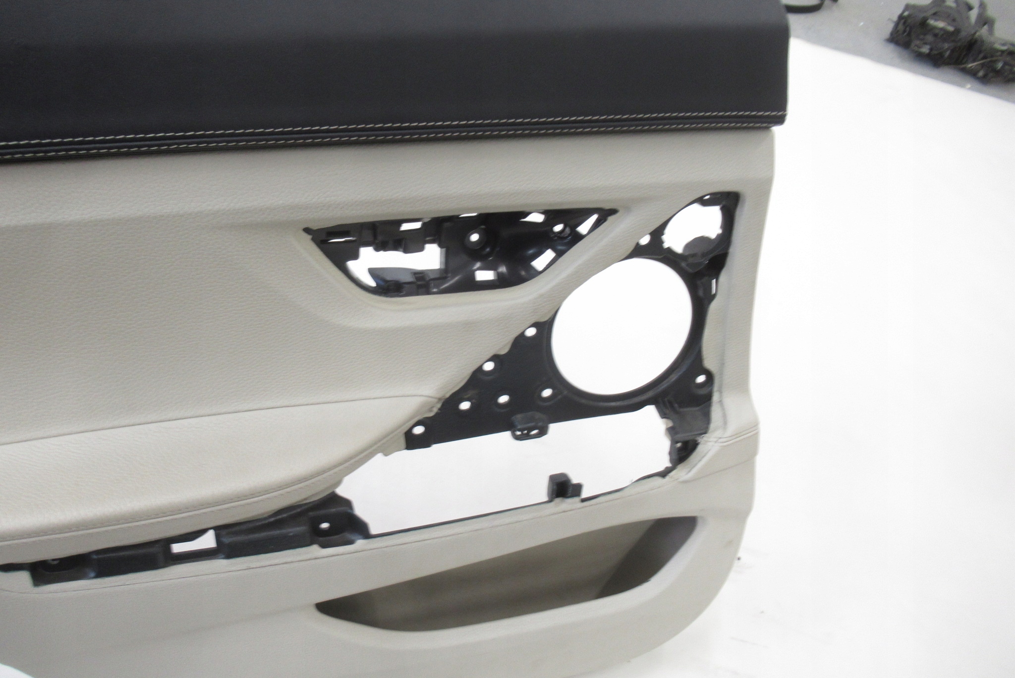 side door rear part left upholstery BMW F06 Gran Coupe